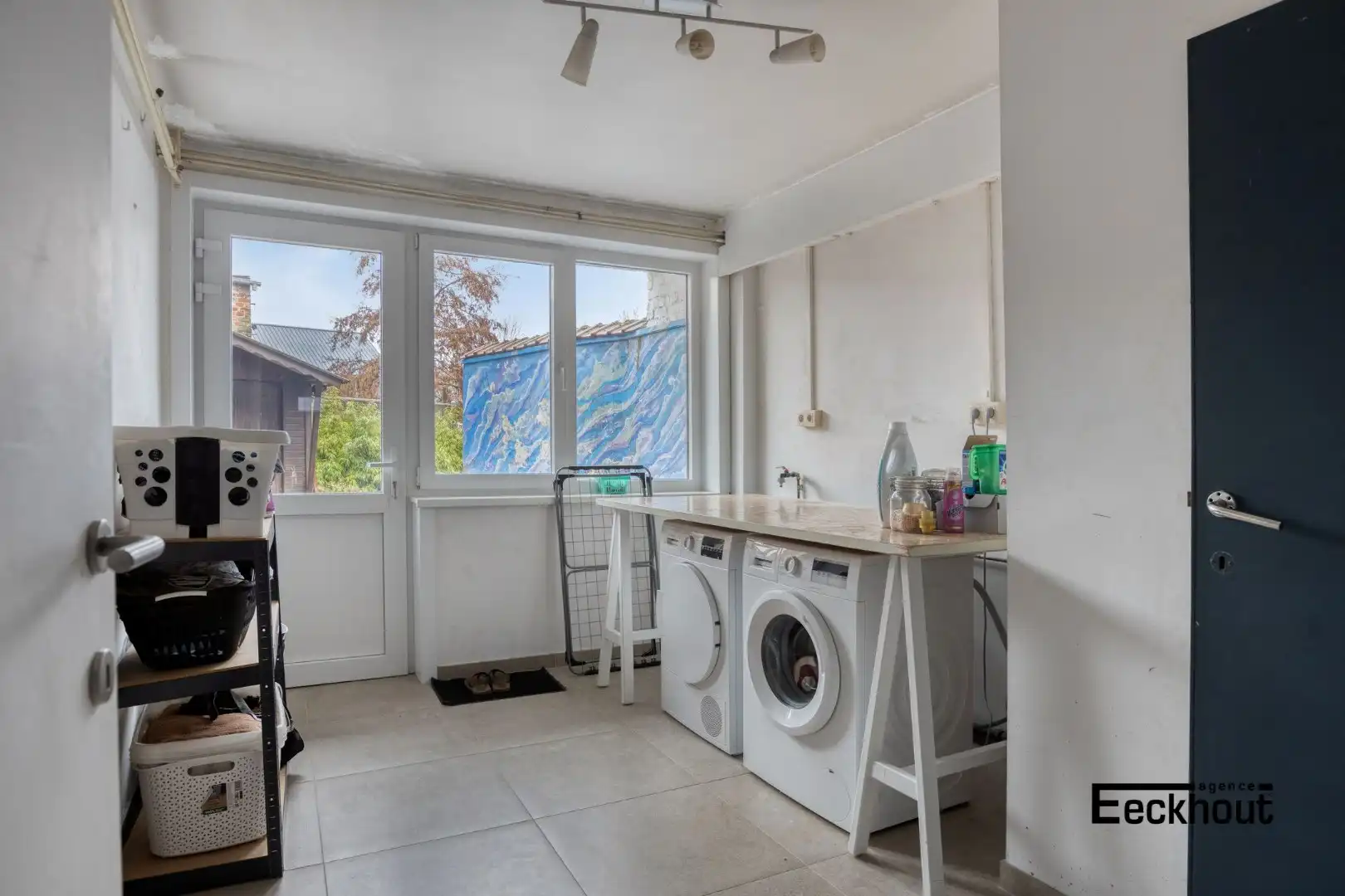 Recent gerenoveerde woning met garage en grote tuin te Bredene! foto 24