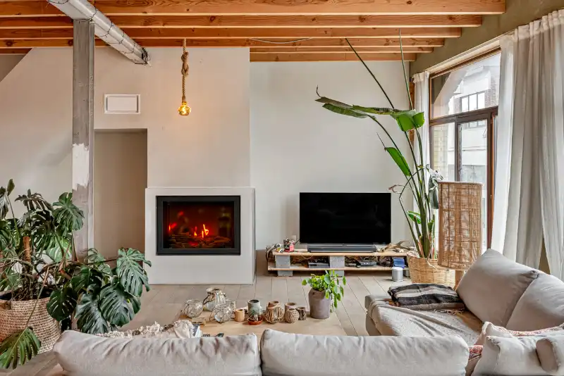 Karaktervolle interbellumwoning met loods nabij de Markt van Gavere foto 3