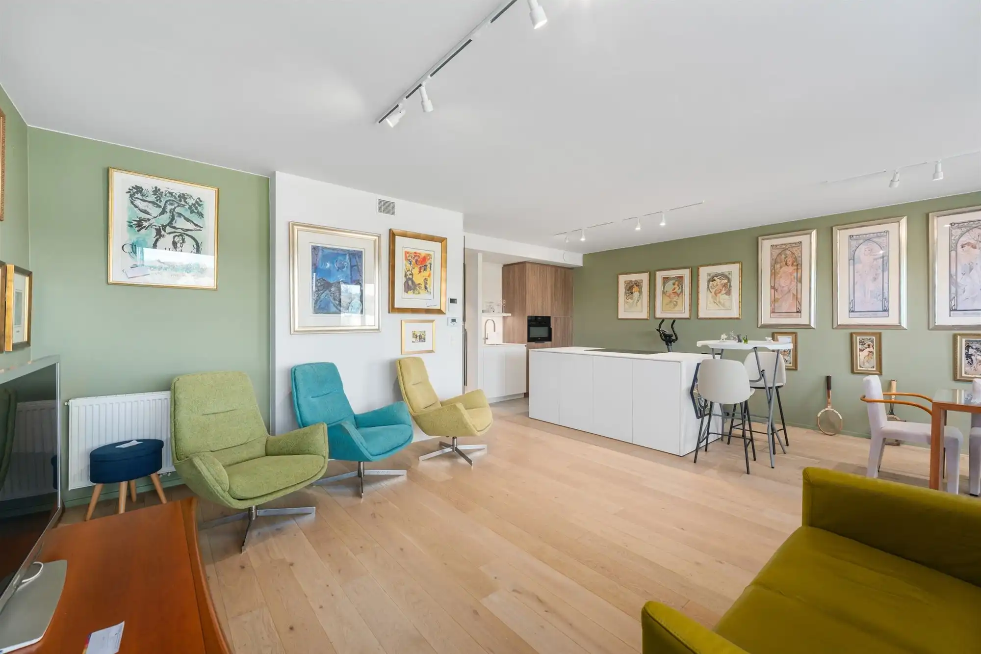 Luxueus (quasi nieuw) appartement vlakbij het strand!  foto 5