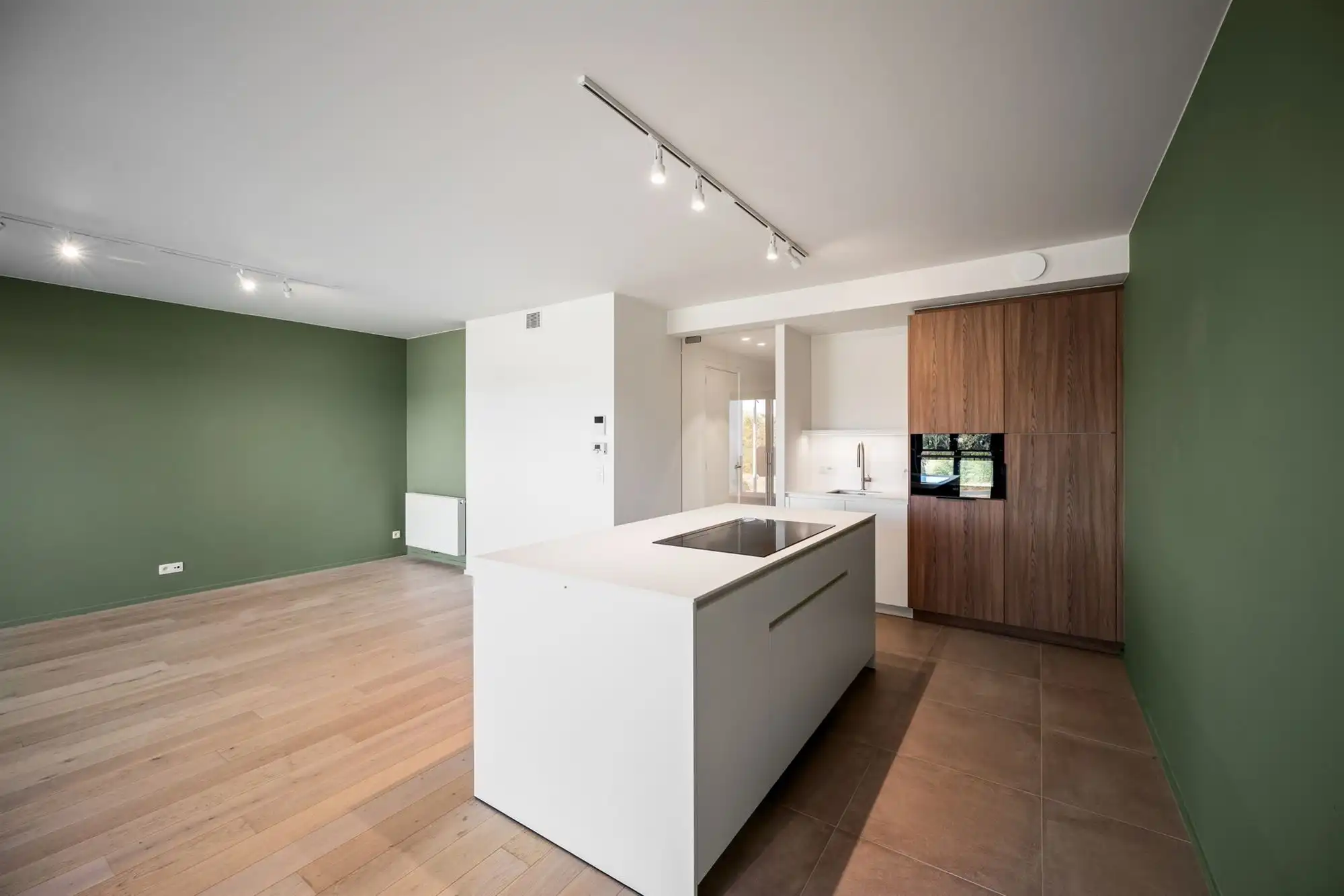 Luxueus (quasi nieuw) appartement vlakbij het strand!  foto 5