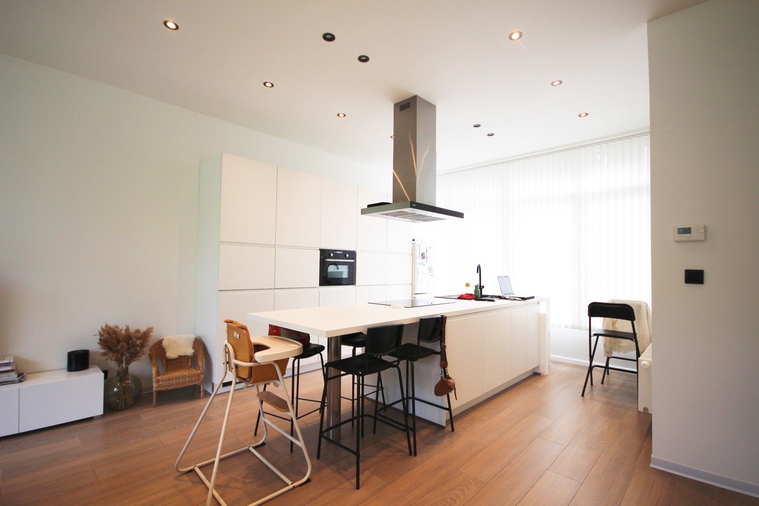 Gelijkvloers appartement met staanplaats en kelder! foto 11
