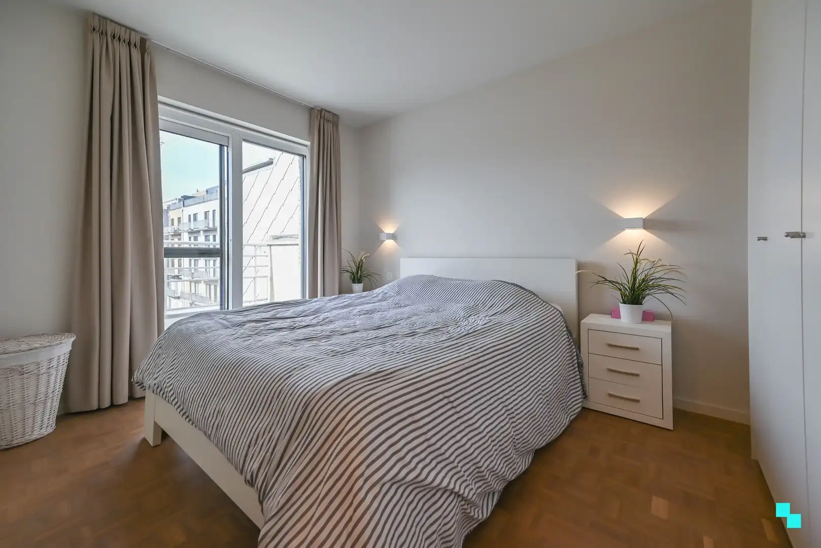 Stijlvol penthouse met zeezicht, royale terrassen en een dubbele garagebox foto 18