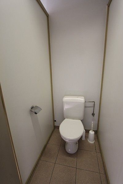 Loods met burelen te huur te Koekelare  foto 6