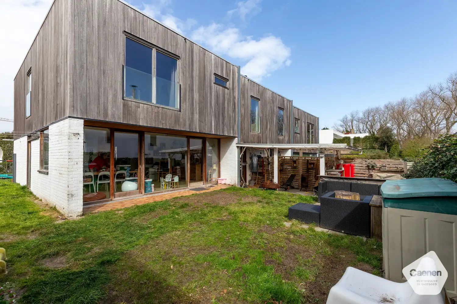 Halfopen woning met 5 slaapkamers op toplocatie nabij de duinen van Oostduinkerke foto 10