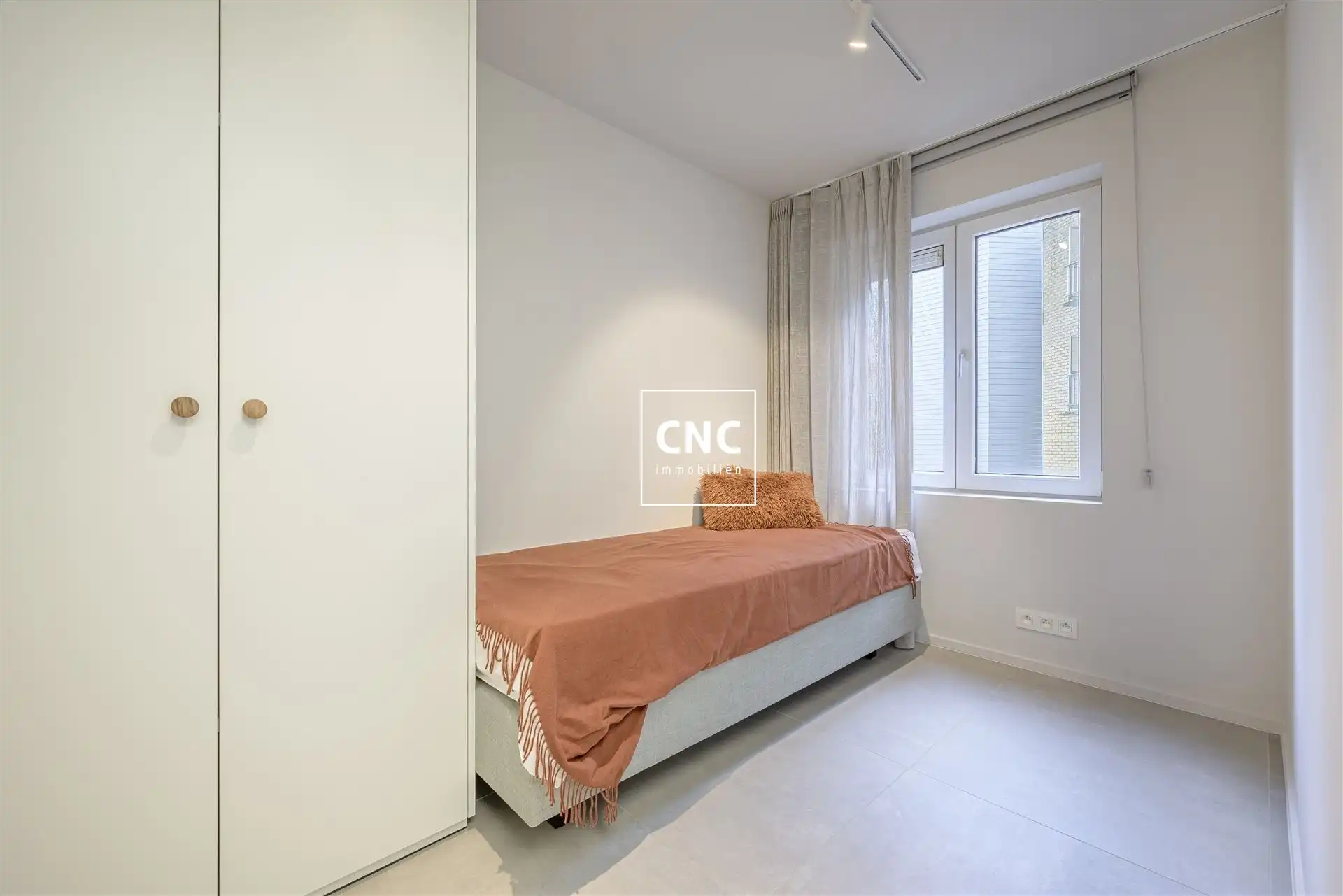 Stijlvol afgewerkt appartement met zijdelings zeezicht foto 15