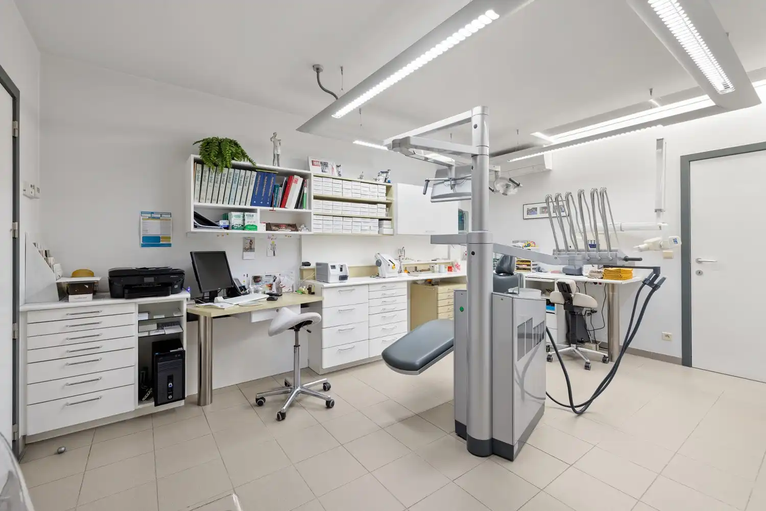 Monumentaal herenhuis (521 m²) met tuin & zwembad op toplocatie – optionele opbrengsteigendom foto 19