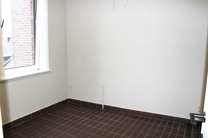 Tweeslaapkamer appartement in het centrum van Sint-Baafs-Vijve ZONDER SYNDICKOSTEN! foto 8