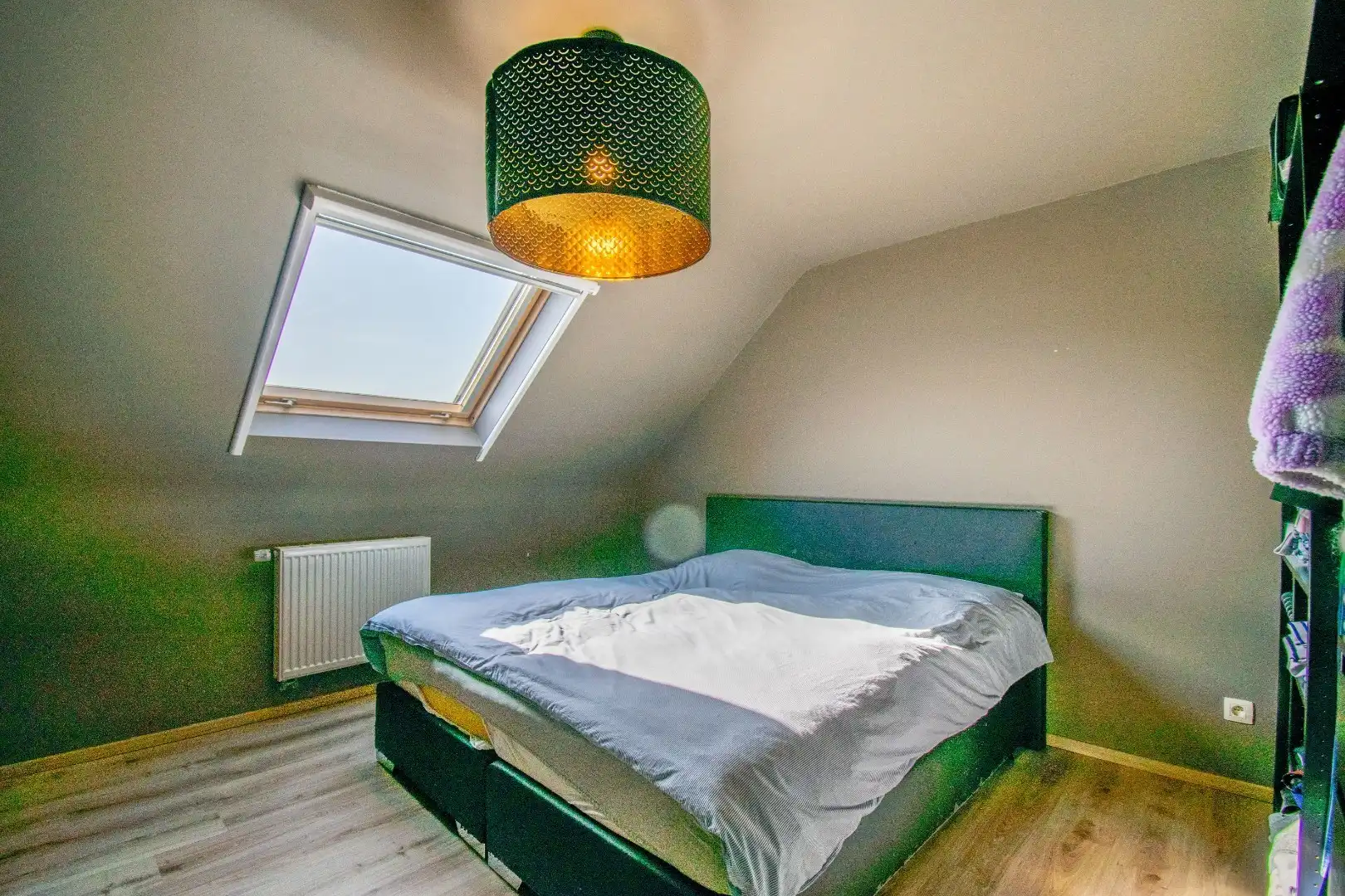 RUIM APPARTEMENT (EPC: B) MET 3 SLAAPKAMERS + GARAGE! foto 16