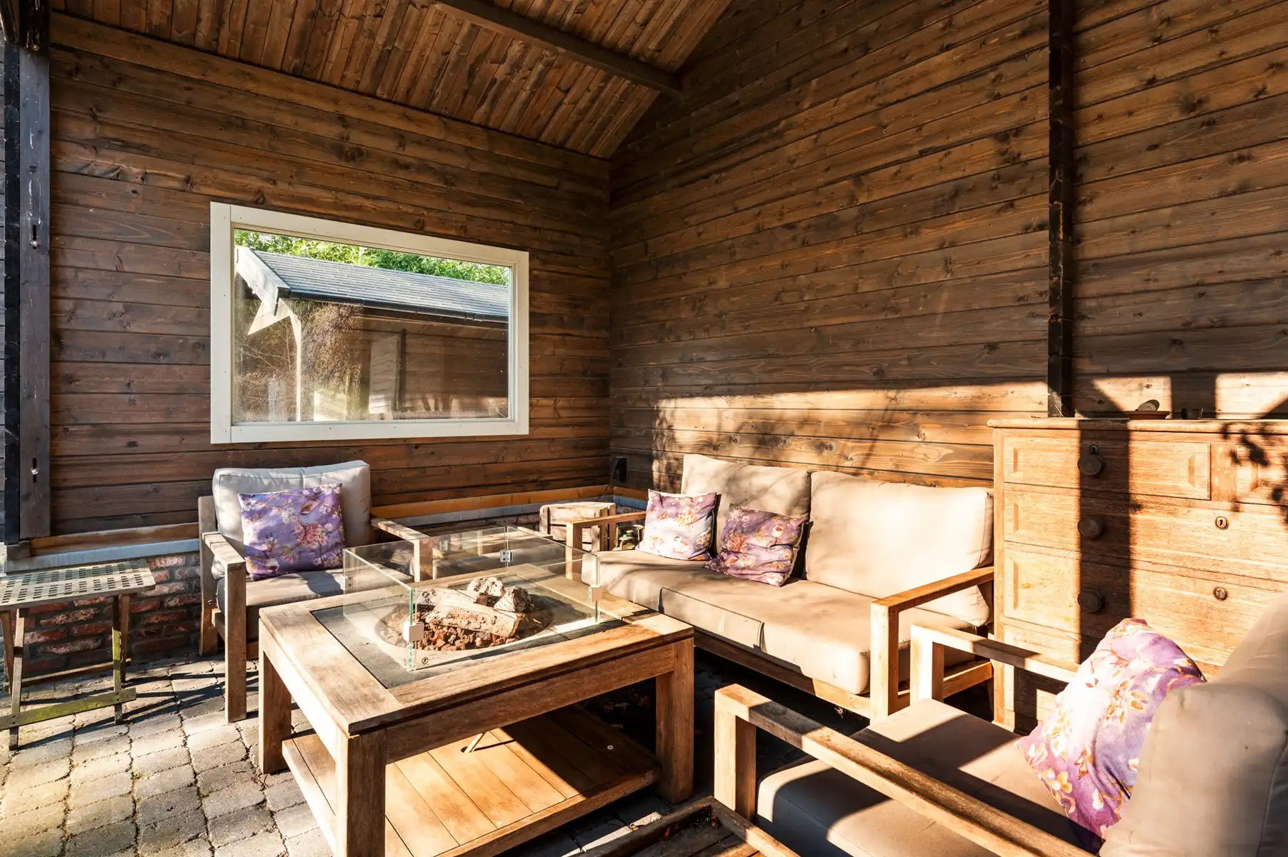 Ruim en rustig wonen op een unieke topligging foto 31