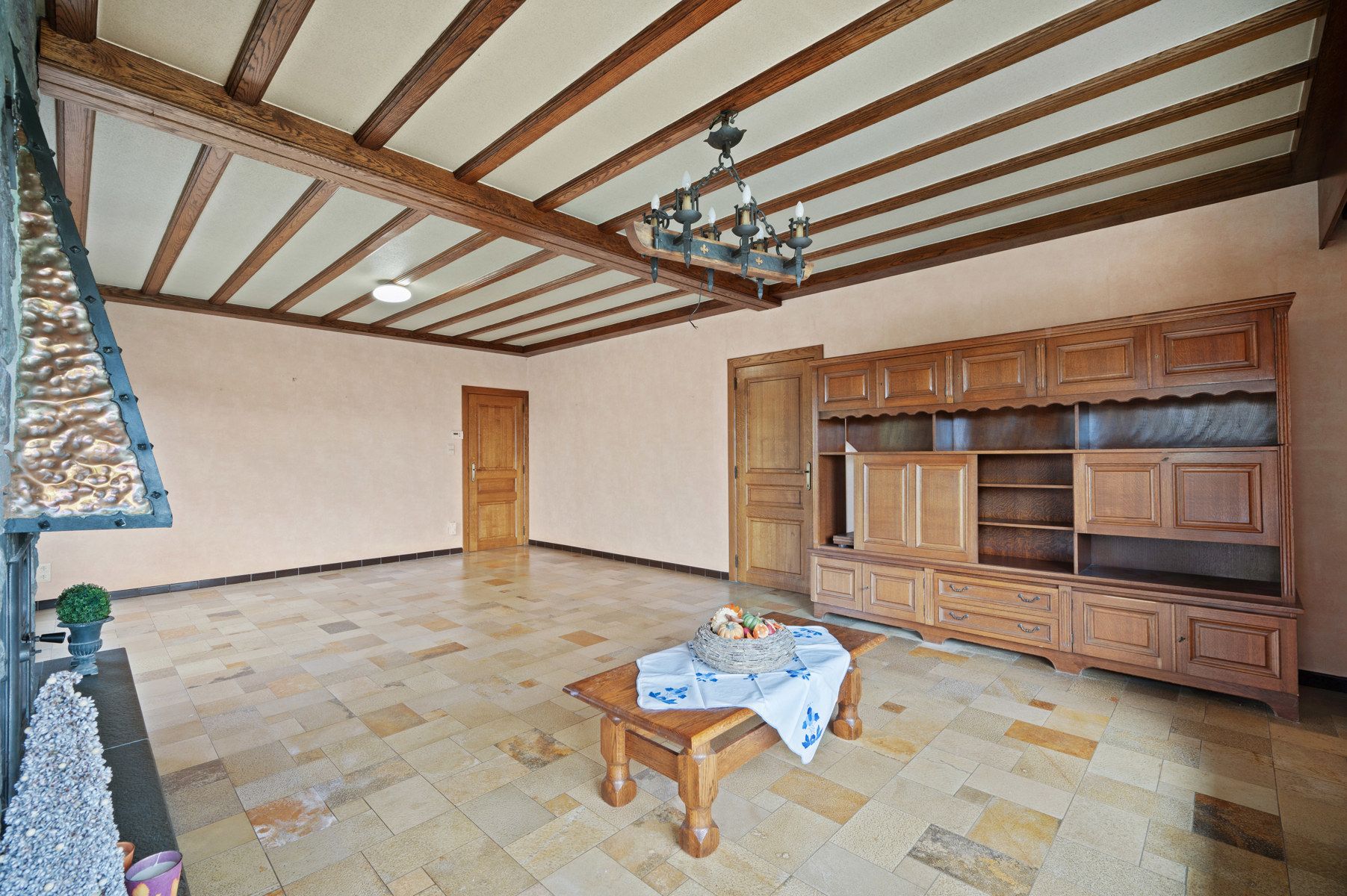 Ruime bungalow met prachtige tuin en talrijke mogelijkheden foto 5