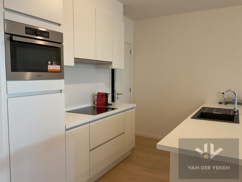 Mooi gelijkvloers 1 slaapkamer appartement foto 5