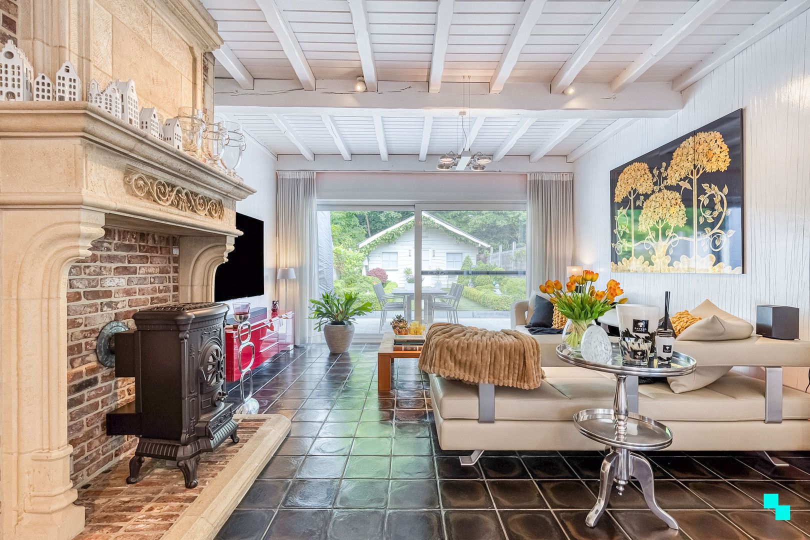 Woning met uitbreidingsmogelijkheden en gezellige tuin in het hart van Merelbeke foto 4