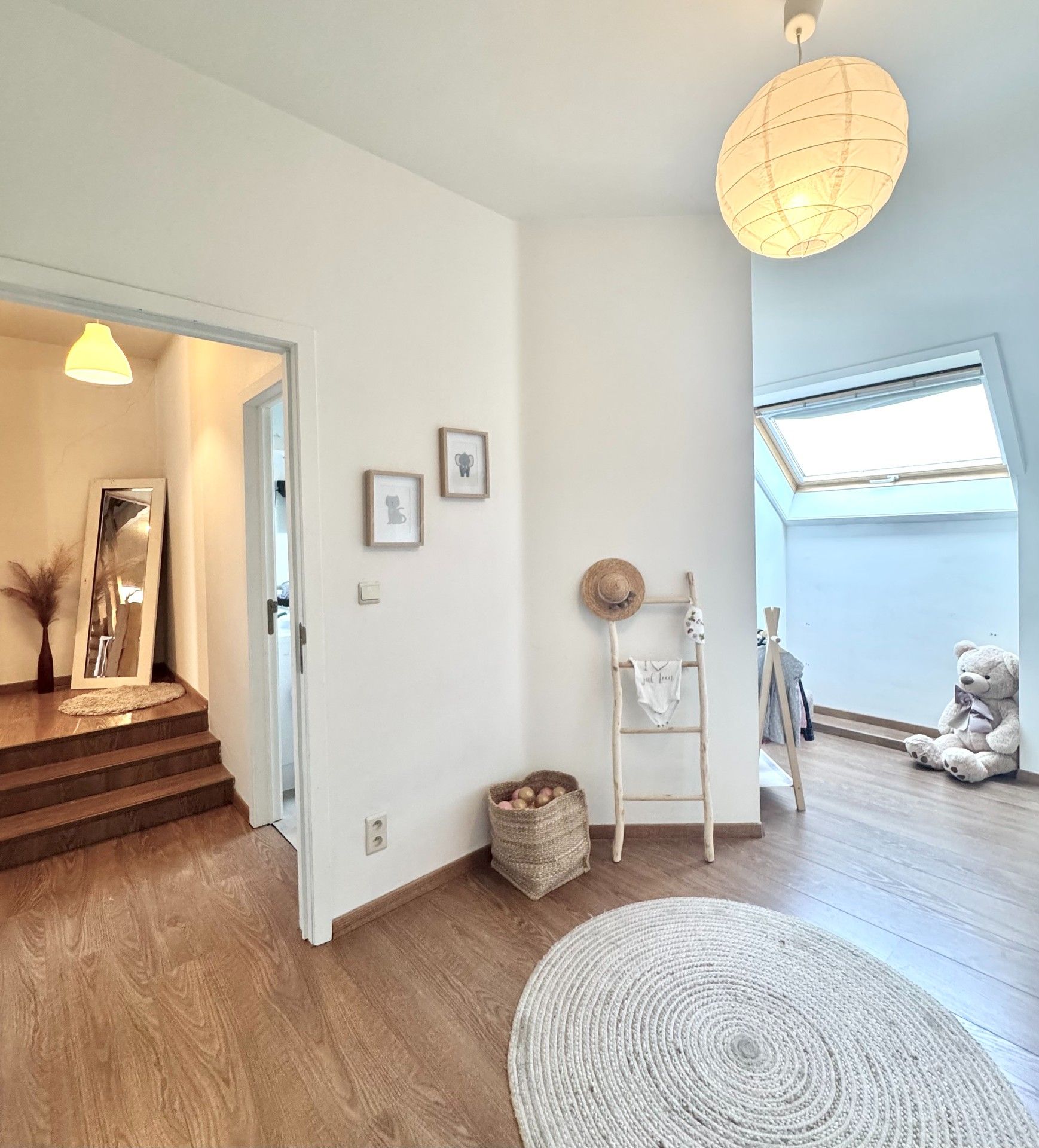WONING MET 4 KAMERS - TUIN - GROTE CARPORT & UITWEG ACHTERAAN - 433 M² foto 33