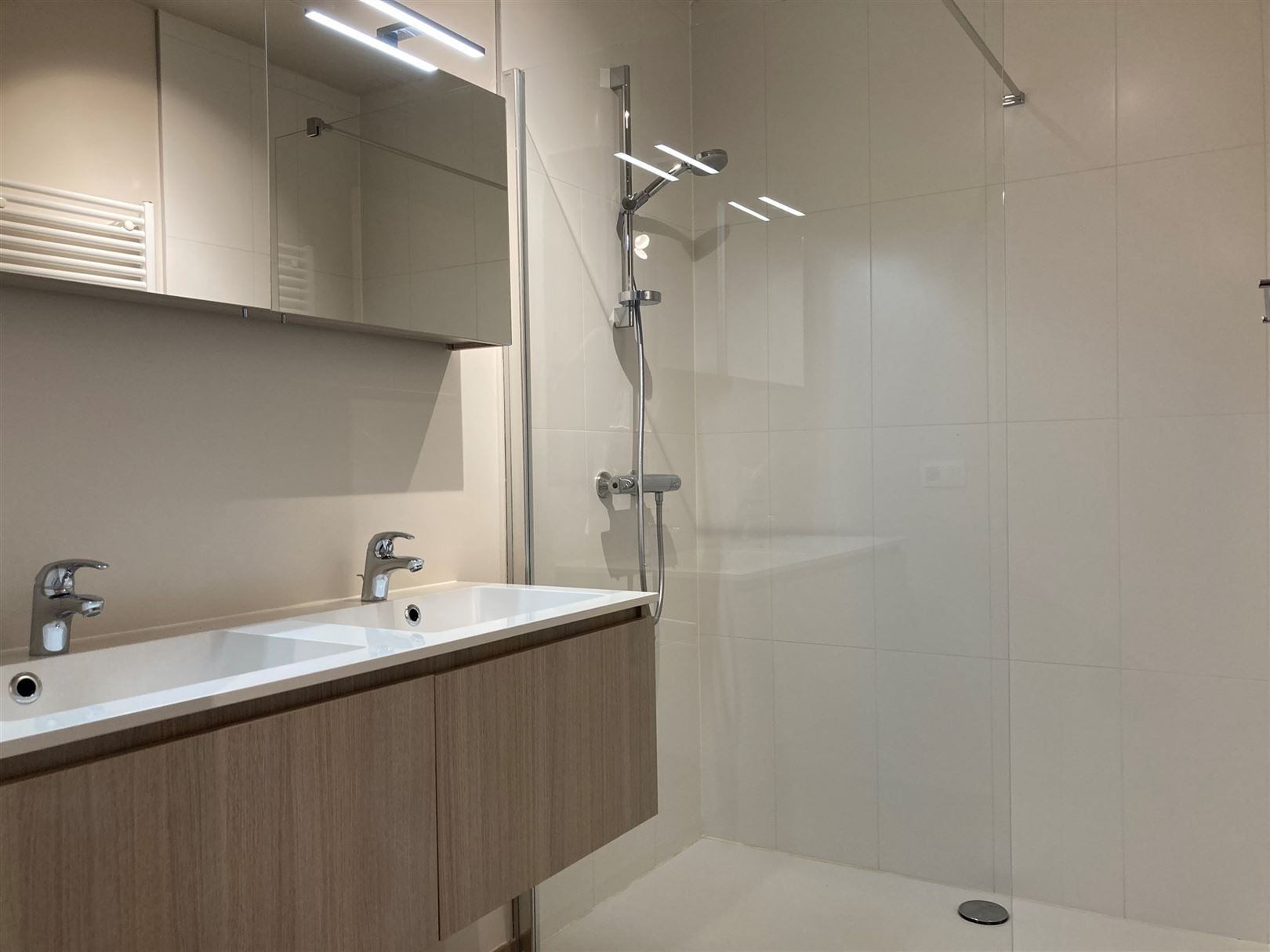 Instapklaar appartement te huur nabij Centrum Oudenaarde  foto 8