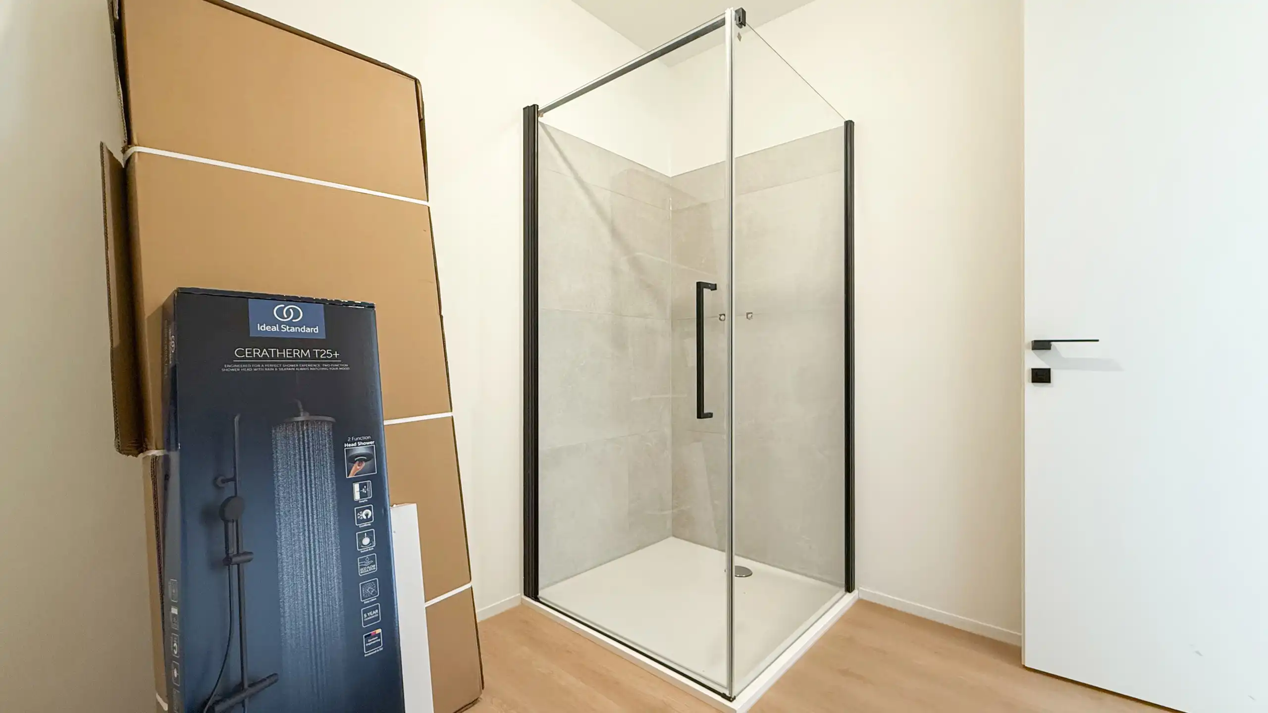 Rustig gelegen moderne nieuwbouwwoning met 3 slaapkamers!  foto 24