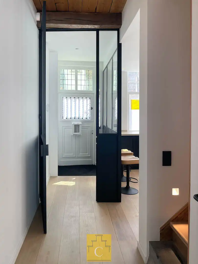 Droomhuis op een toplocatie in Groeninge, palend aan het toekomstig museumpark, zelden geziene high-end afwerking, zonnepanelen en aangename terrastuin foto 8