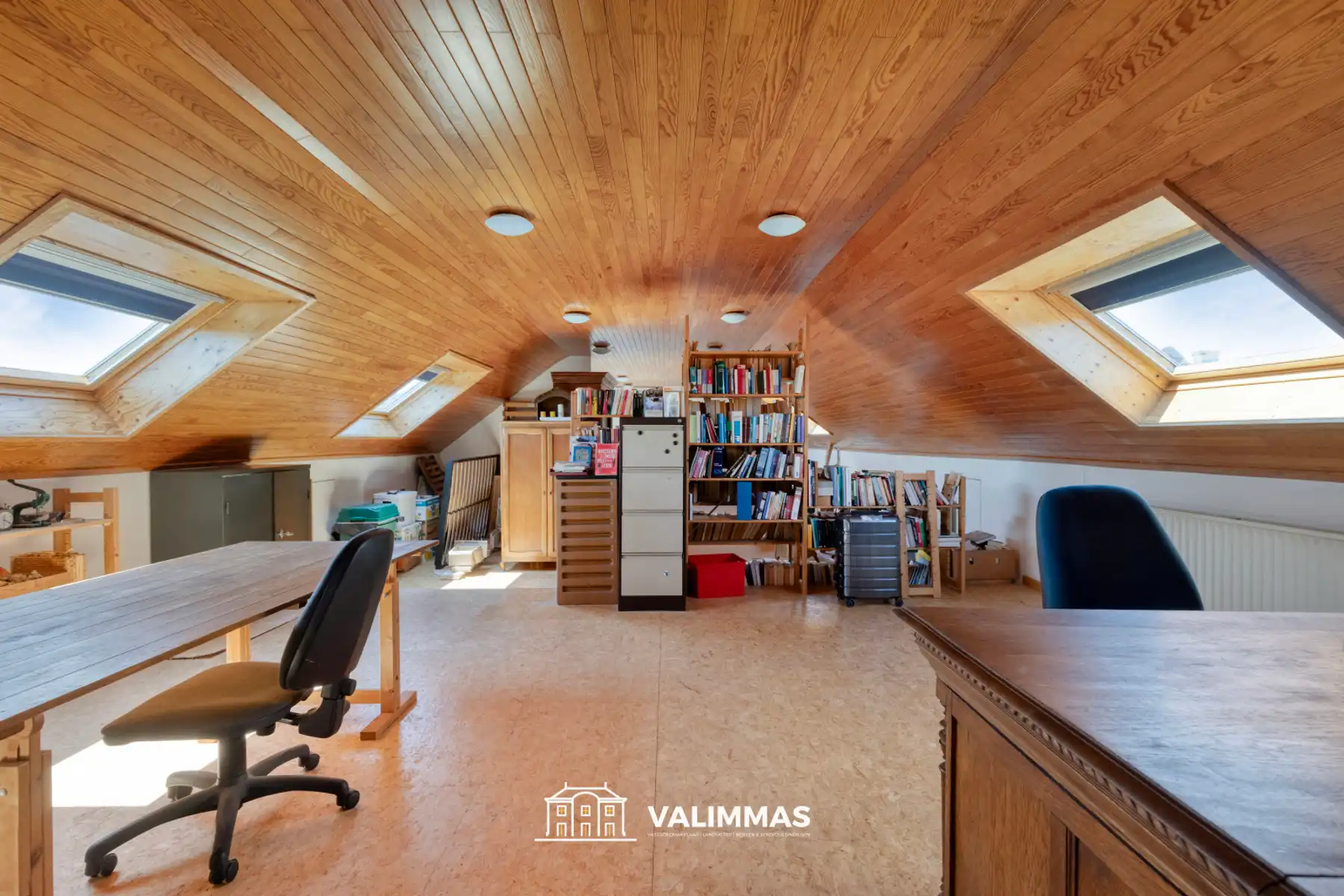 Zeer ruime woning met praktijkruimte, garage & tuin... foto 23