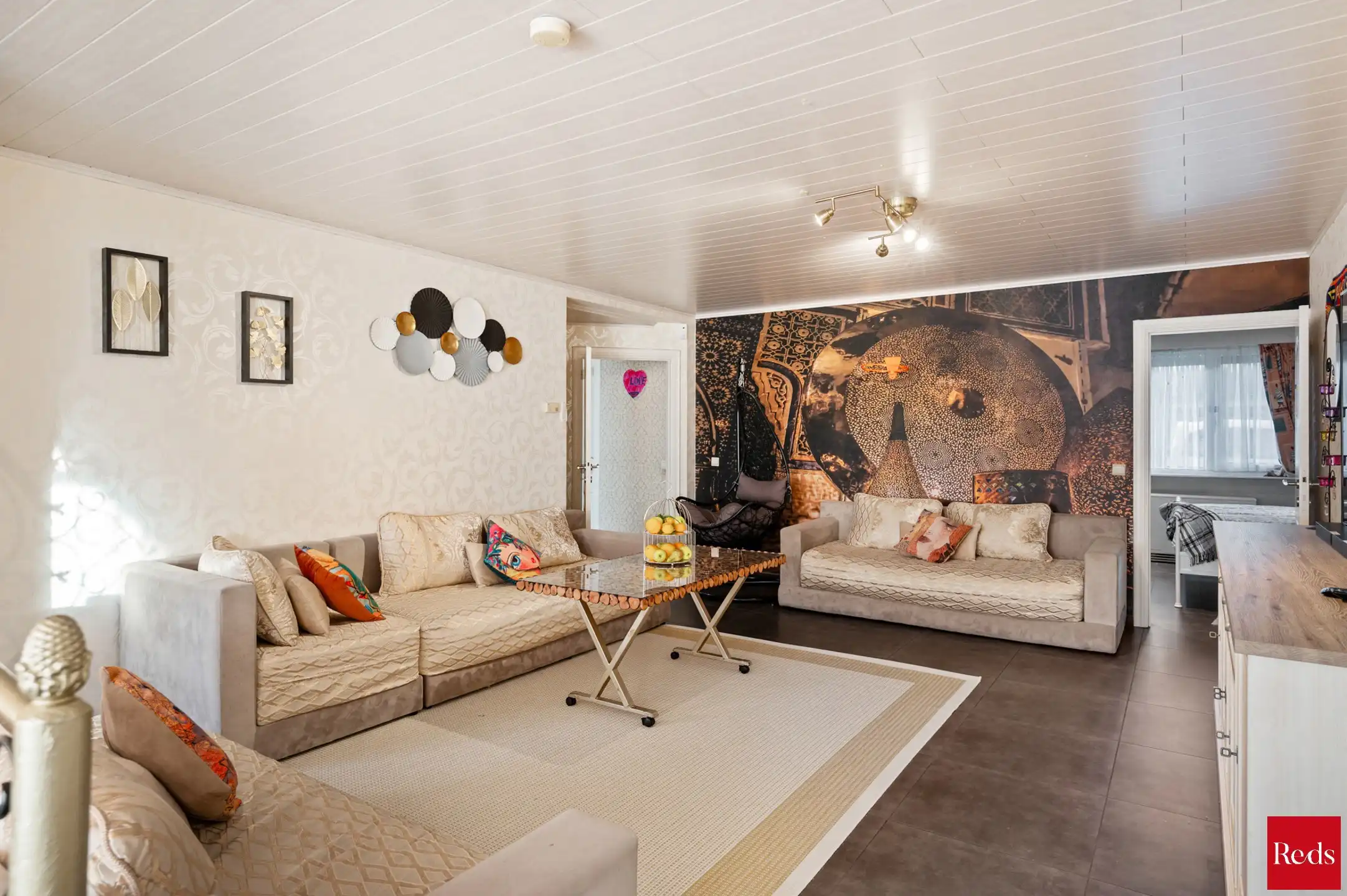 Ruim en verzorgd gelijkvloers appartement met 3 slaapkamers foto 5