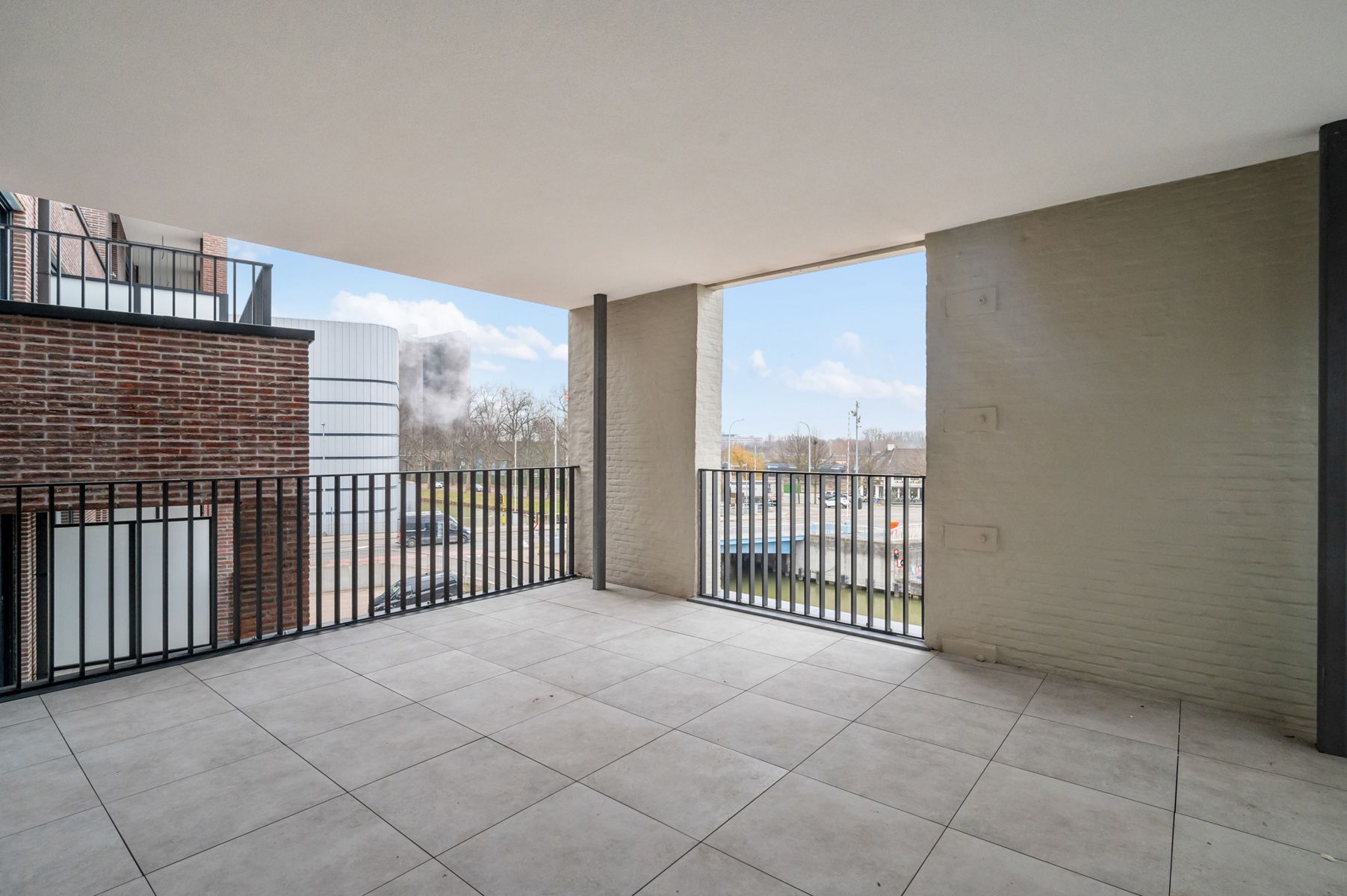 Nieuwbouwappartement met 1 slpk + terras foto 5