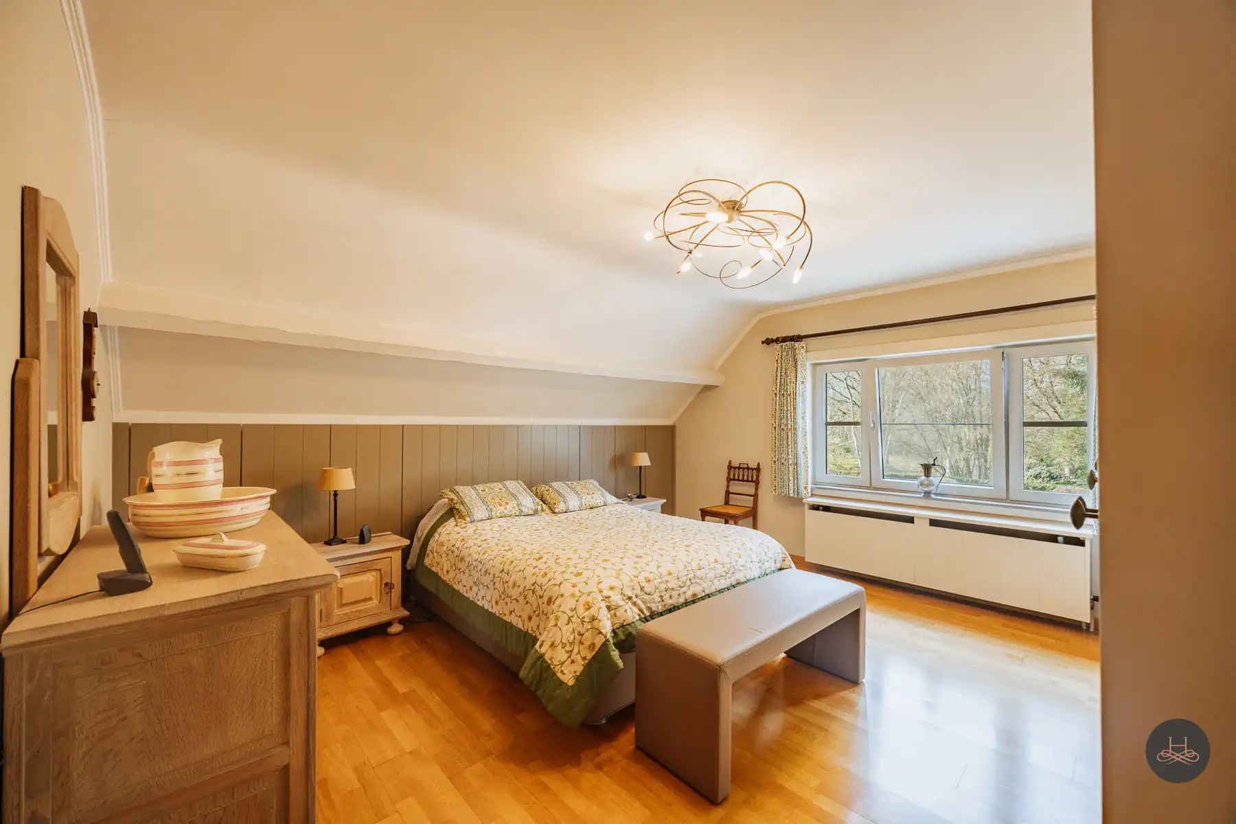 Prachtige vrijstaande villa in rustige omgeving foto 19