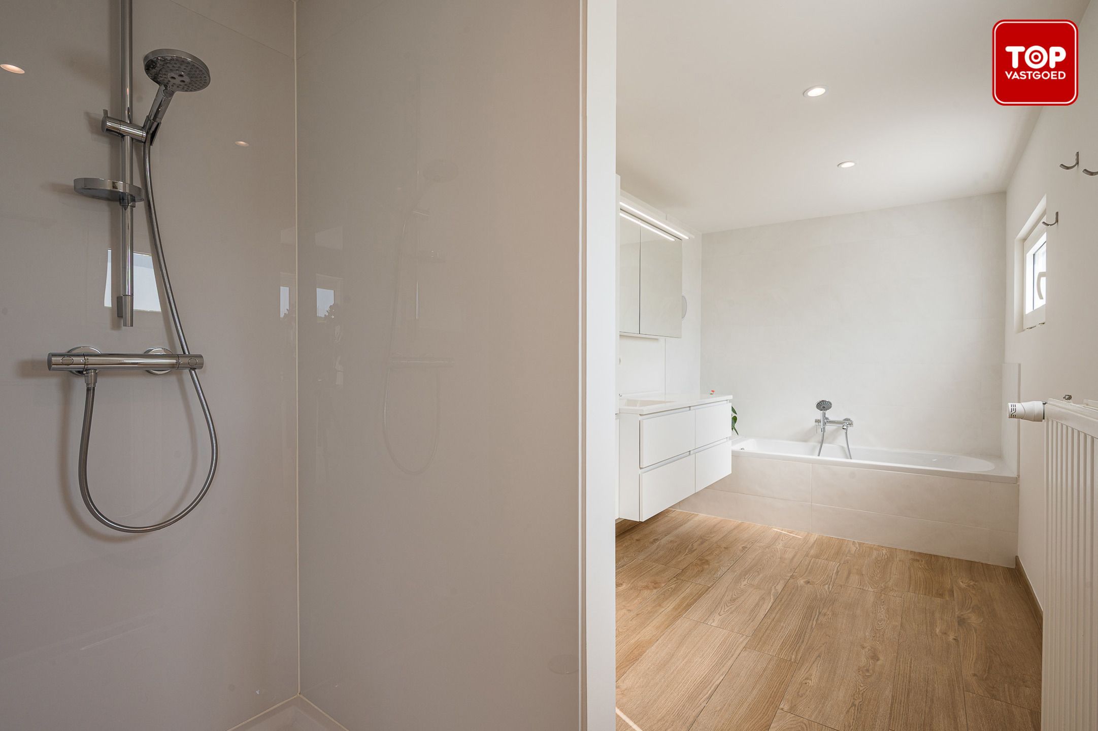 Instapklare woning met prachtige tuin in doodlopende straat. foto 13