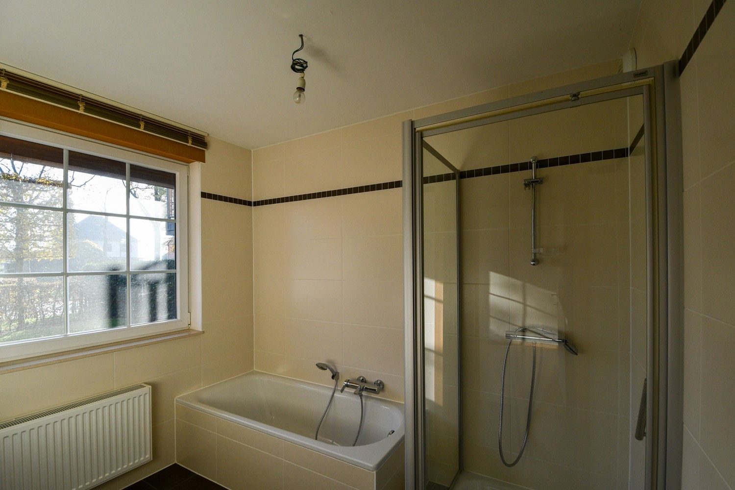Gelijkvloers appartement met 2 slaapkamers, 2 terrassen en verzicht over de velden foto 9