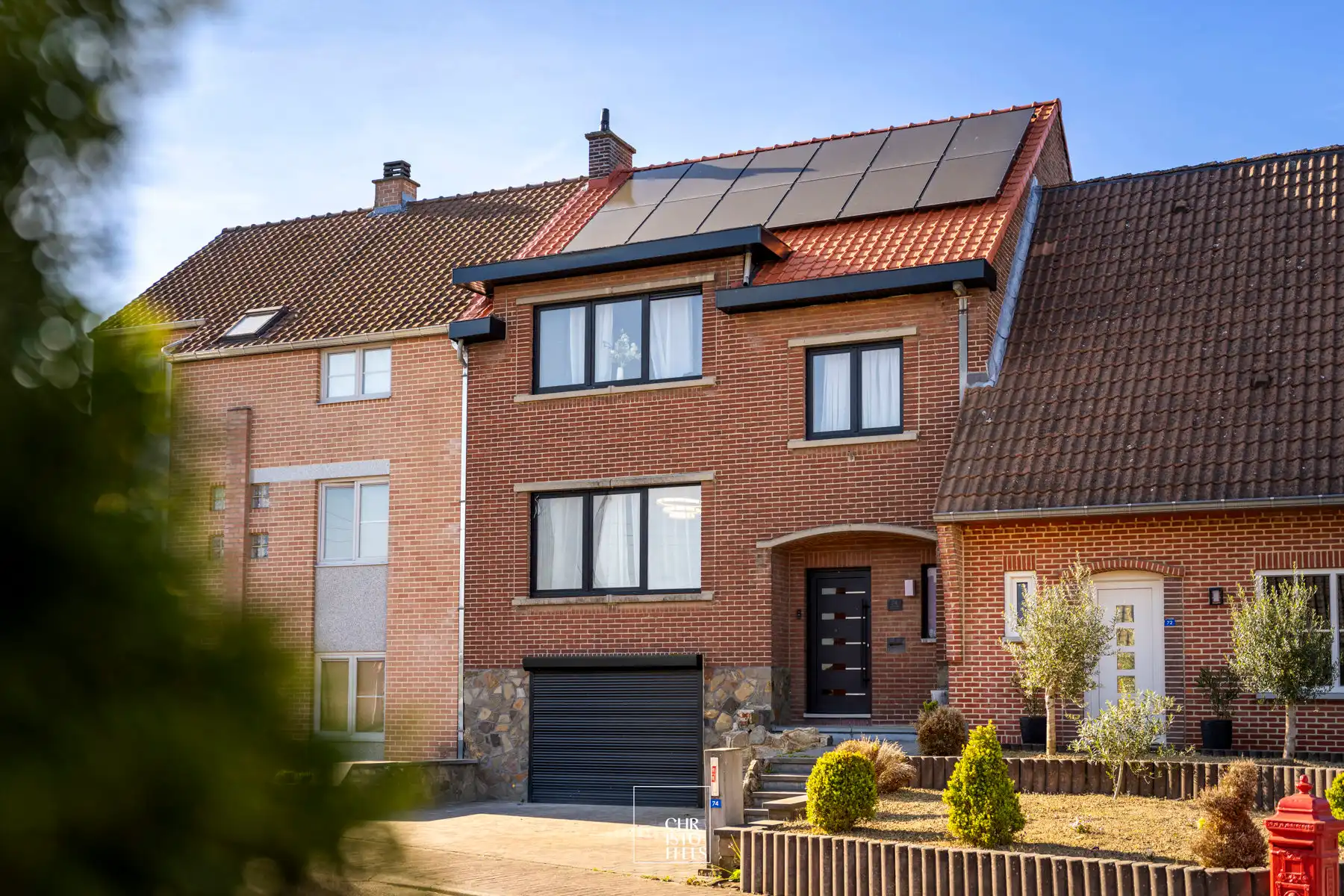 Instapklare energiezuinige woning in rustige omgeving te Lanaken! foto {{pictureIndex}}