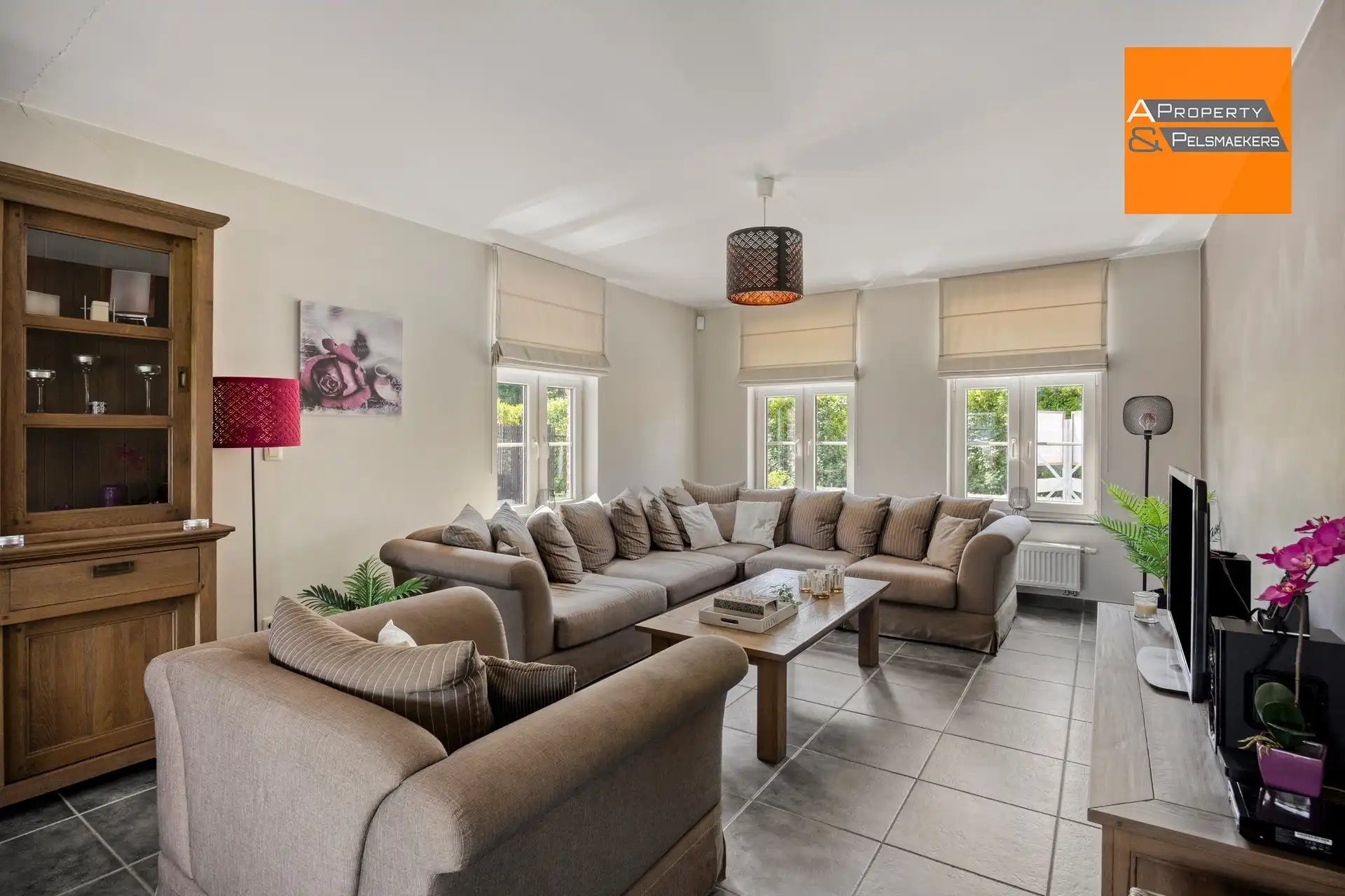 Prachtige villa te koop.  foto 4