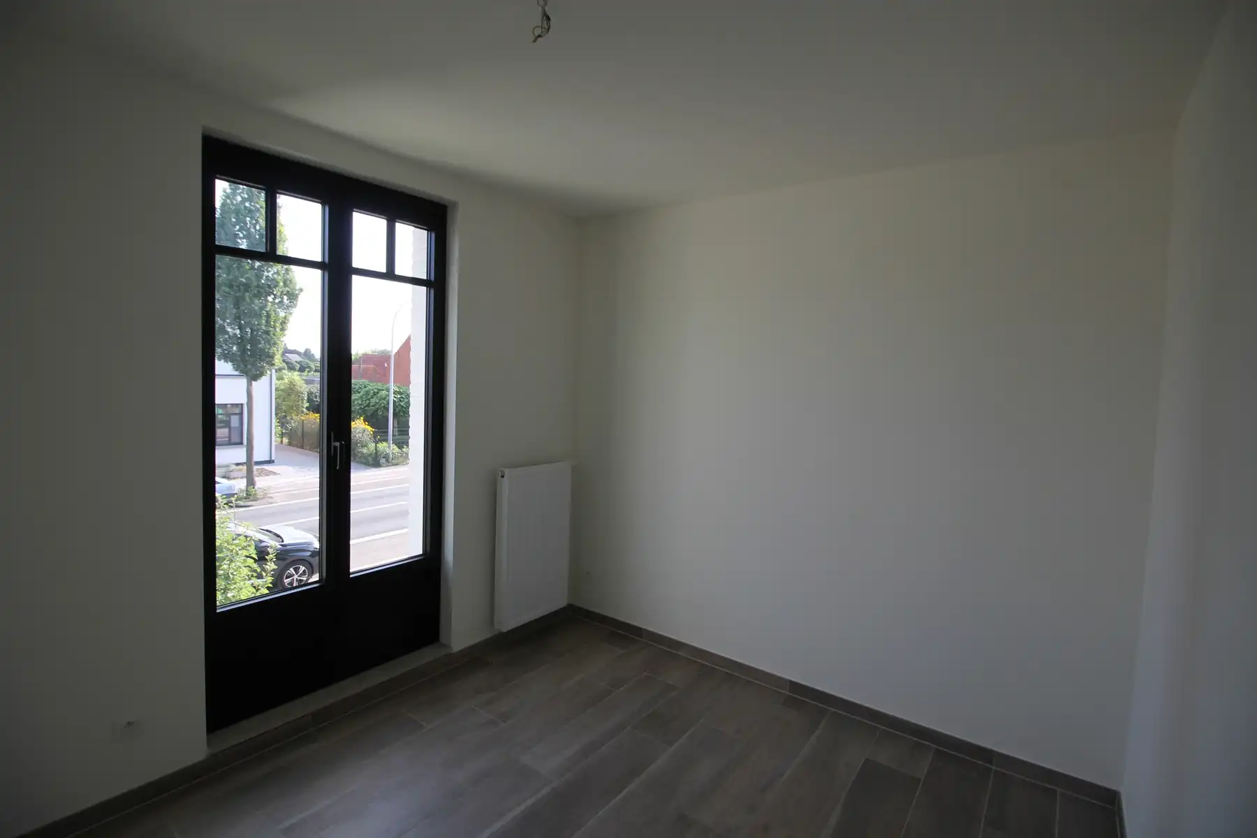 Knap appartement op de 1ste verdieping met 2 slaapkamers, terras en autostaanplaats. foto 9