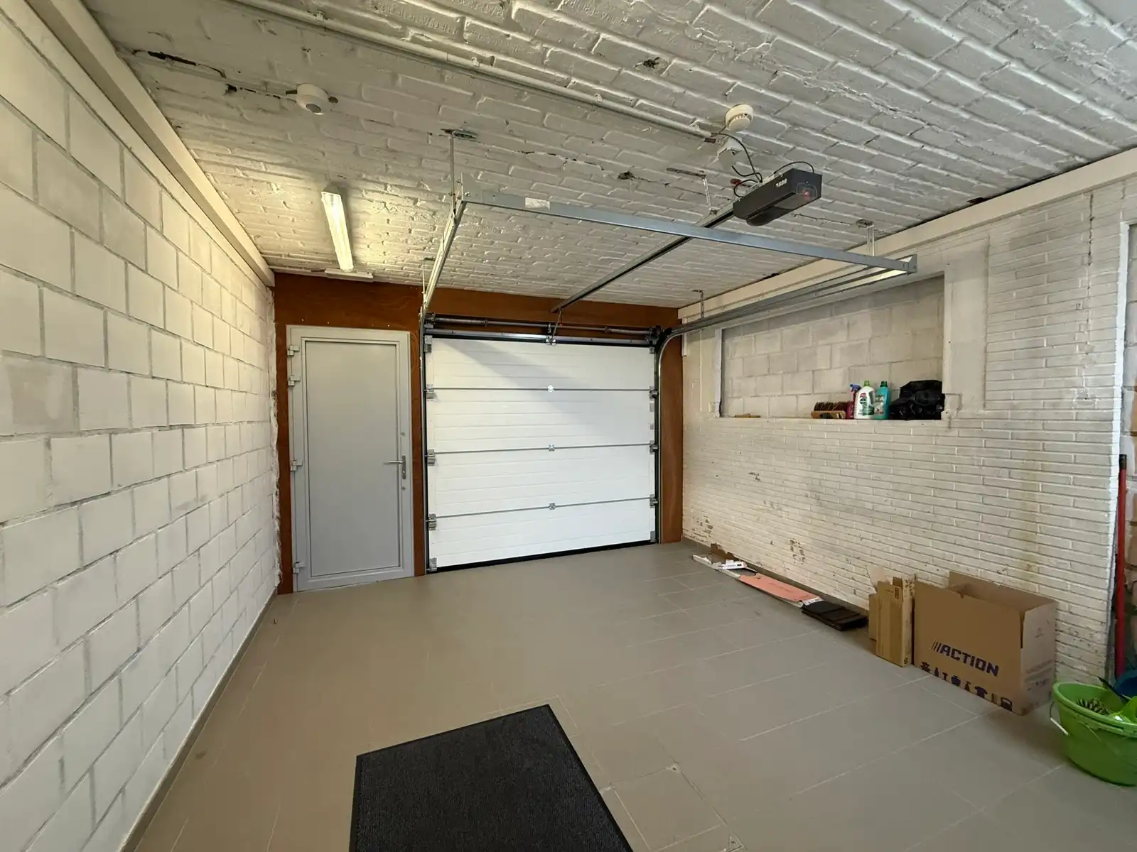  Polyvalente commerciële ruimte met  garage  foto 21