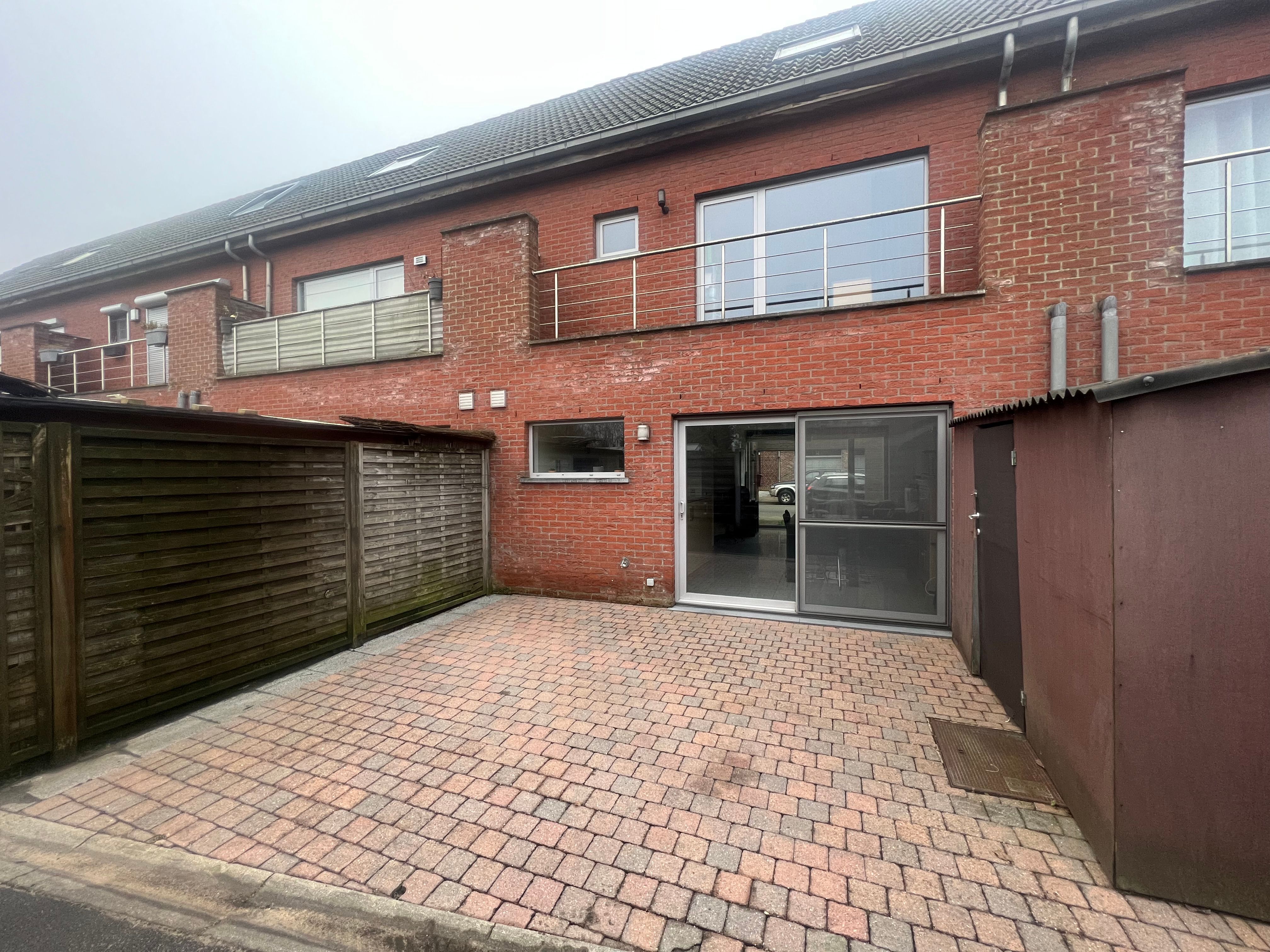 Lichtrijke gezinswoning met 3 slpks nabij centrum! foto 12