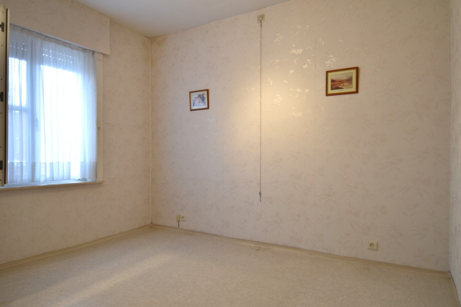  Rijwoning met 3 slaapkamers, garage en tuin te koop in Gullegem foto 11