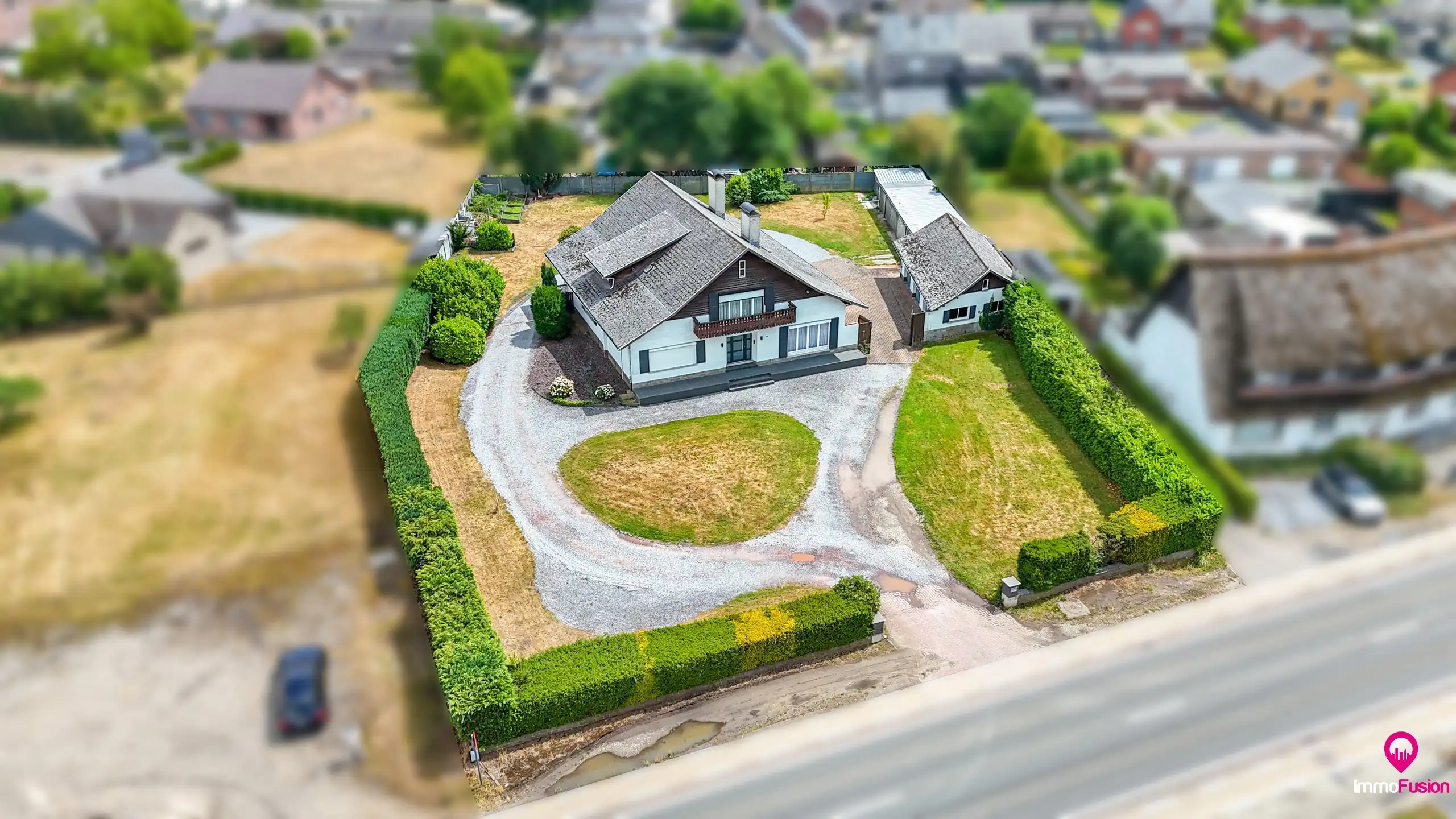 Instapklare, ruime woning met 6 slpks en enorme tuin op 26a! foto 47