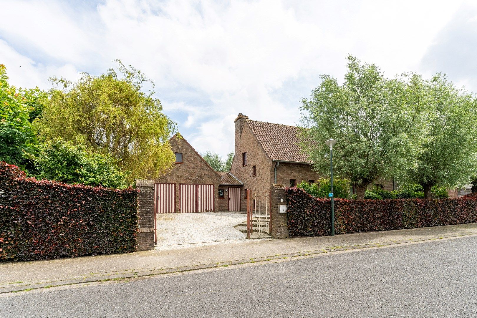 Stijlvolle villa op mooi hoekperceel (751 m²), Torhout foto 4