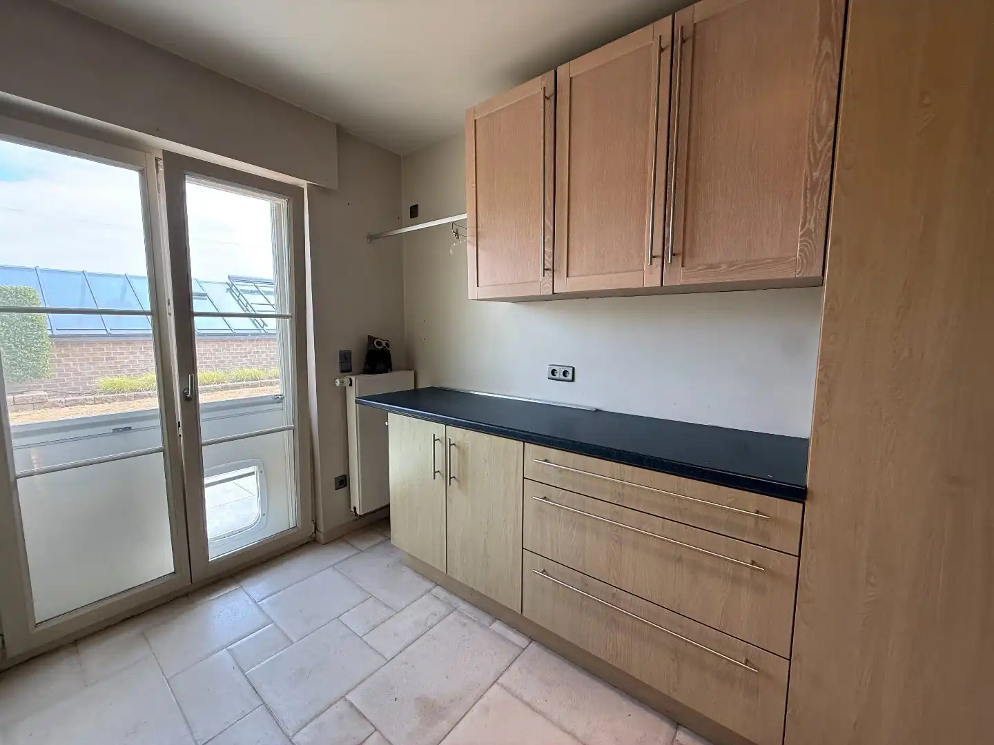 Riant en bemeubeld appartement met 5 slpks en daktuin in Balen-centrum ! foto 24