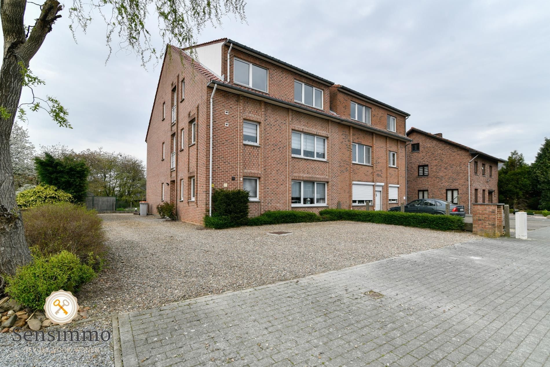()=>{if(producerUpdateValueVersion(node),producerAccessed(node),node.value===ERRORED)throw node.error;return node.value} Vlierstraat 11 -/3 - 3630 Maasmechelen