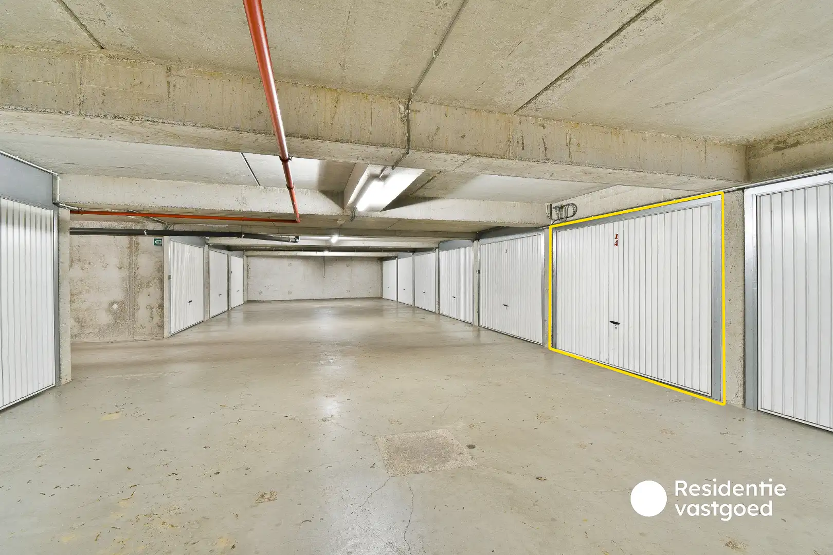 Afgesloten garagebox op centrale ligging in Gistel! foto 4