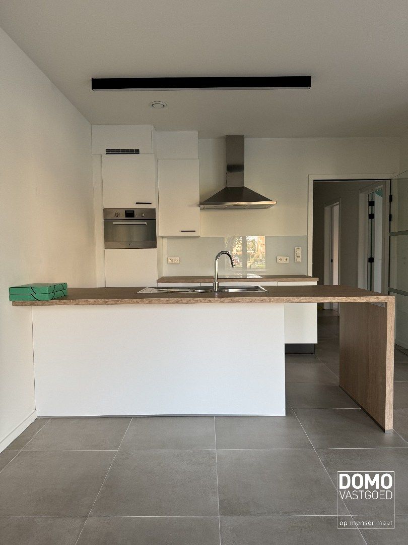 MODERN APPARTEMENT MET 2 SLAAPKAMERS IN HET CENTRUM VAN BOEKT foto 5