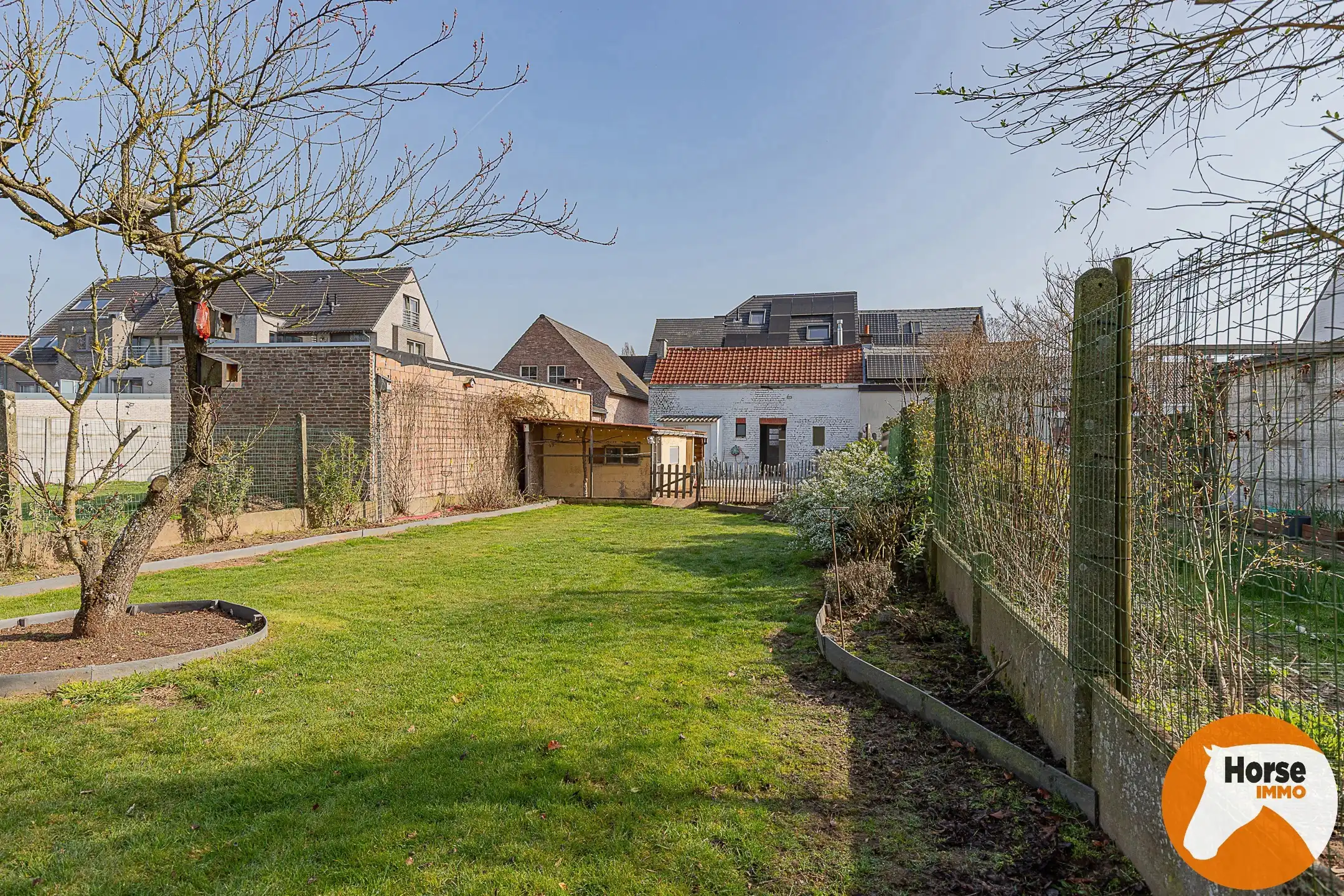 HELDERGEM - Gezellige woning met tuin, weide en stallen foto 23