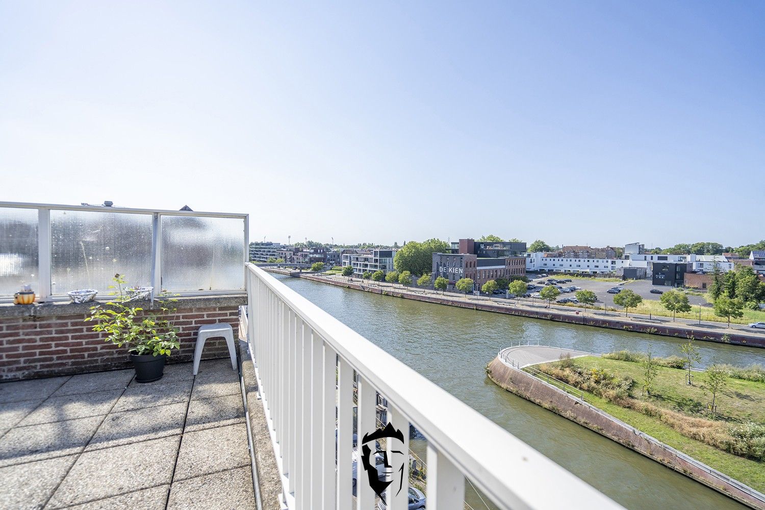 STUDIO MET PANORAMISCH UITZICHT foto 9