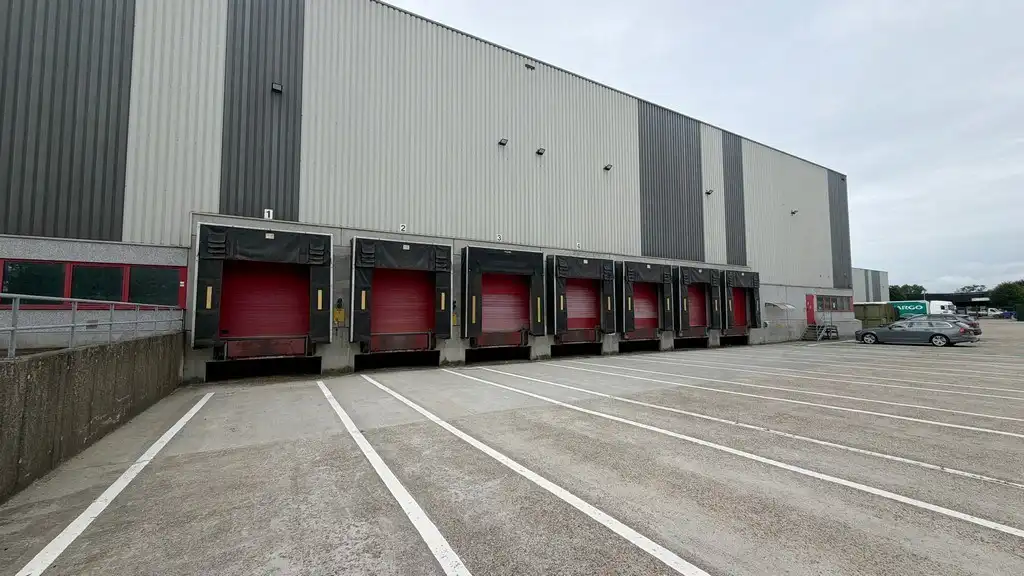 Logisiteke loods te huur in industriezone Mechelen-Noord foto 18