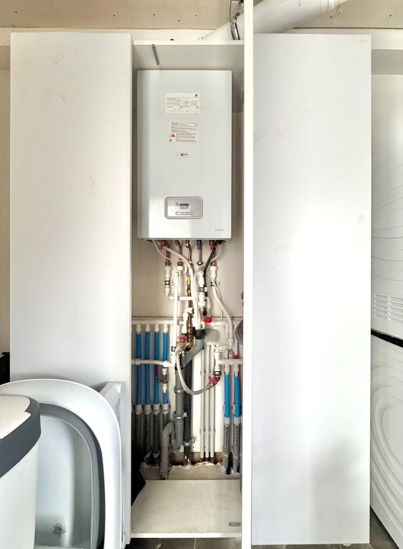 INSTAPKLARE WONING MET TUIN & GARAGE EN UITWEG foto 16