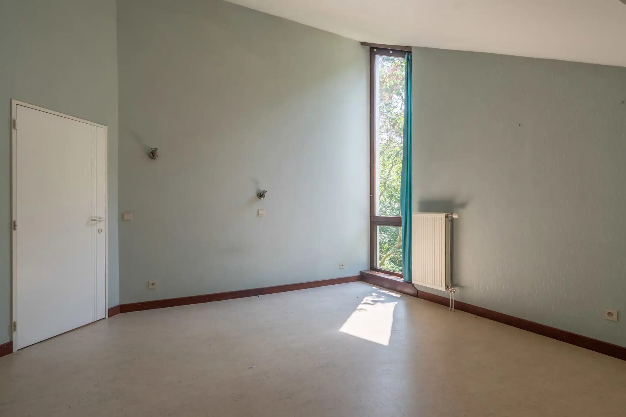 Ruime architectenvilla met 8 slpk's op 1.832 m² te Vosselaar foto 33