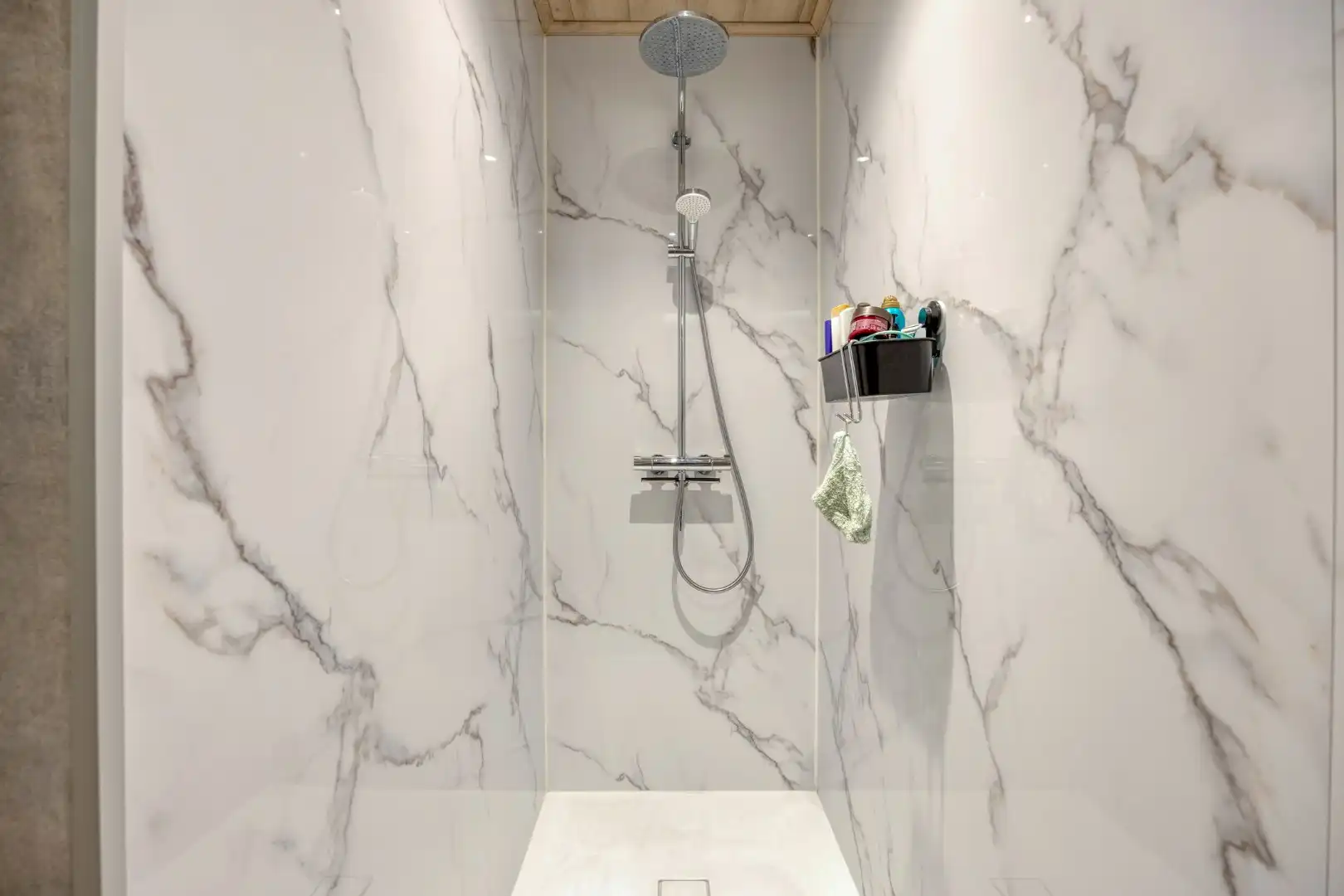 Verzorgde ruime en energetische woning met 4/5 slpks en praktisch bijgebouw ! foto 13