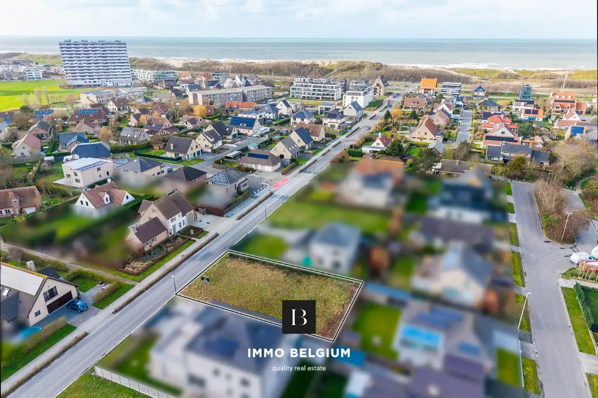 Mooi perceel bouwgrond voor open bebouwing foto {{pictureIndex}}