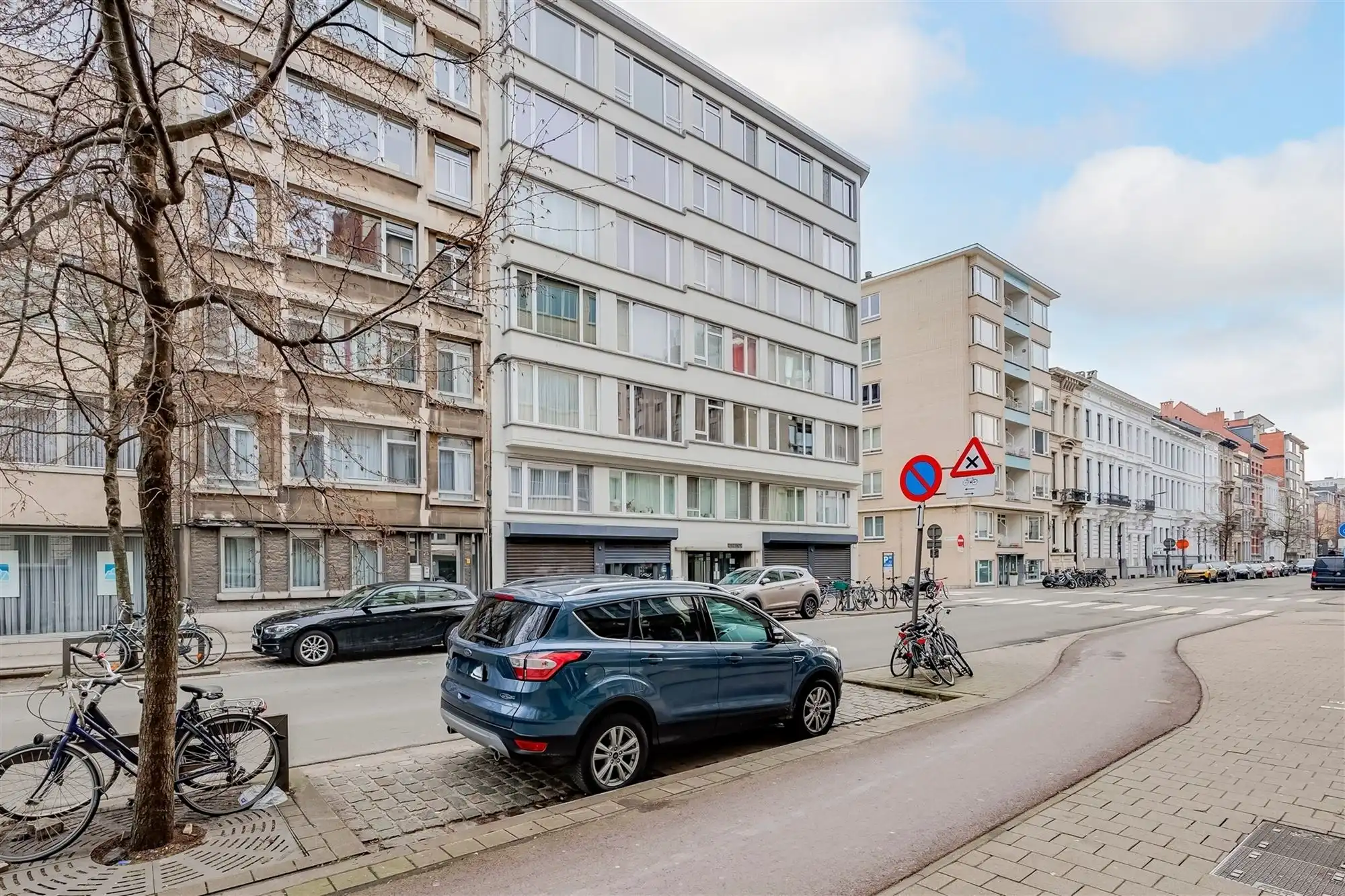 Licht hoekappartement met 1 slk aan het oude Gerechtsgebouw foto 10