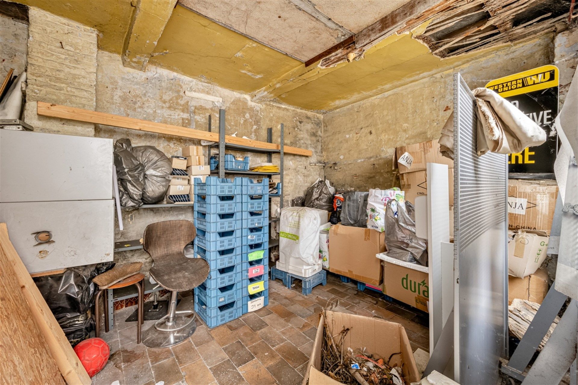 Commercieel gebouw in winkelstraat te Aalst foto 6