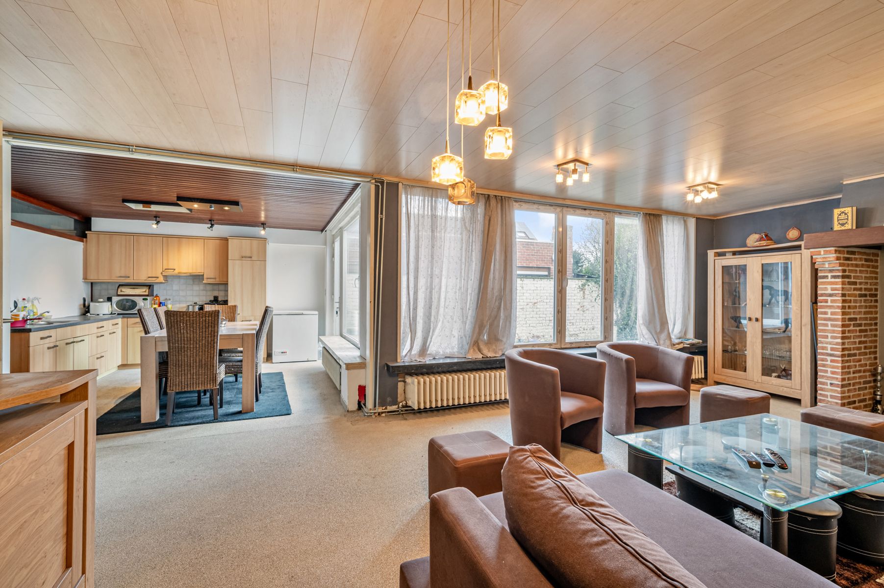 Ruim appartement met tuin op heel rustige locatie foto 9
