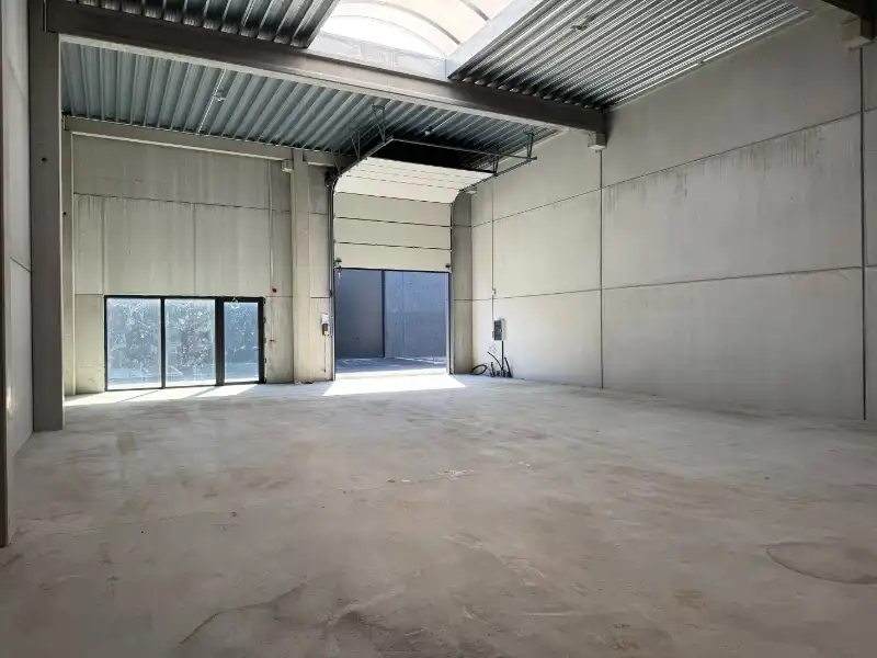 Nieuwbouw KMO-units te koop foto 11