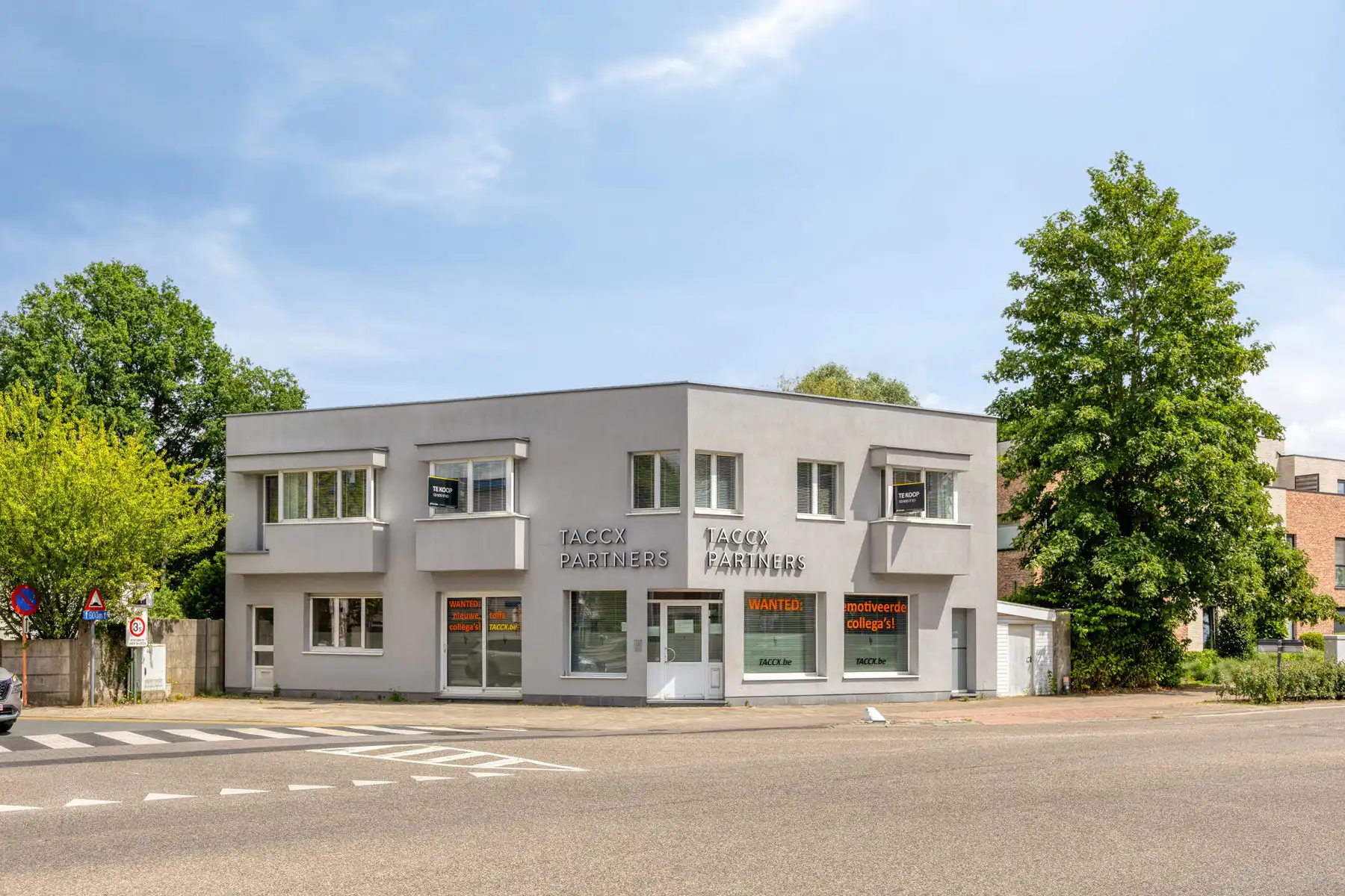 Commercieel gelegen kantoorruimte met moderne voorzieningen. foto 29